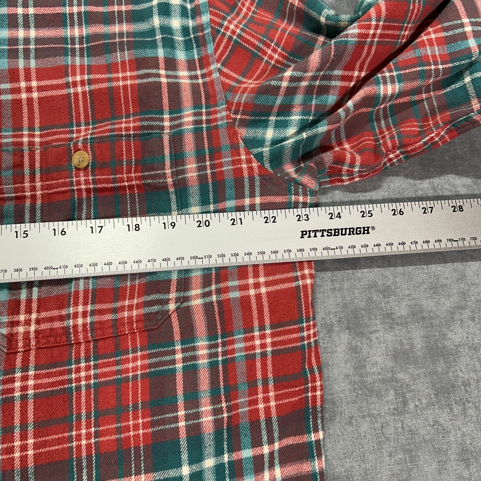 Woolrich Woolen Mills Woolrich Lava plaid casual outdoors button up flannel mens L Size US L / EU 52-54 / 3 - 6 Thumbnail