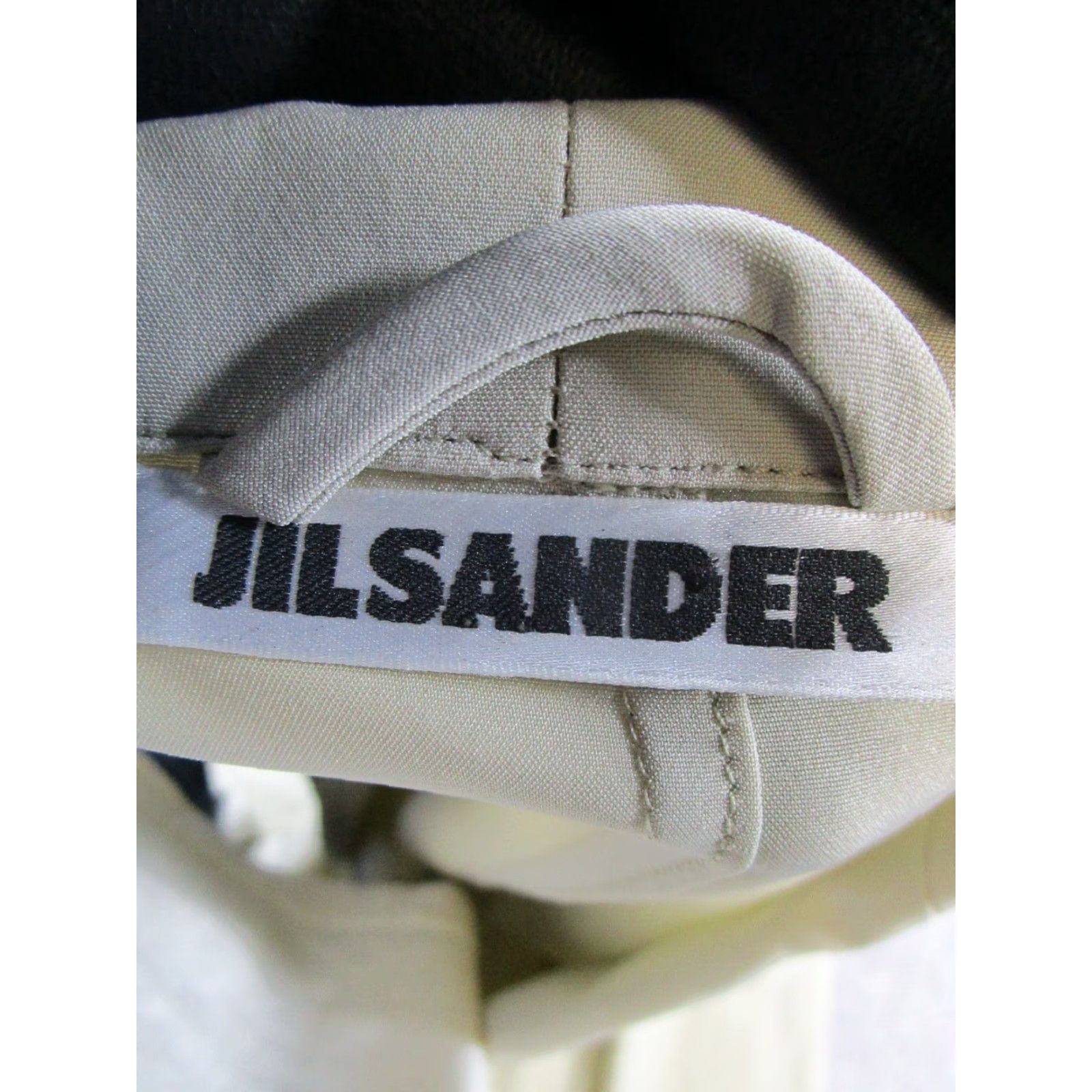 Jil Sander Jil Sander Jacket Womens Large Beige Polyester Solid Mid-Length Long Sleeve Button Closure Regular Fit Women Mens Girls Size L / US 10 / IT 46 - 3 Thumbnail