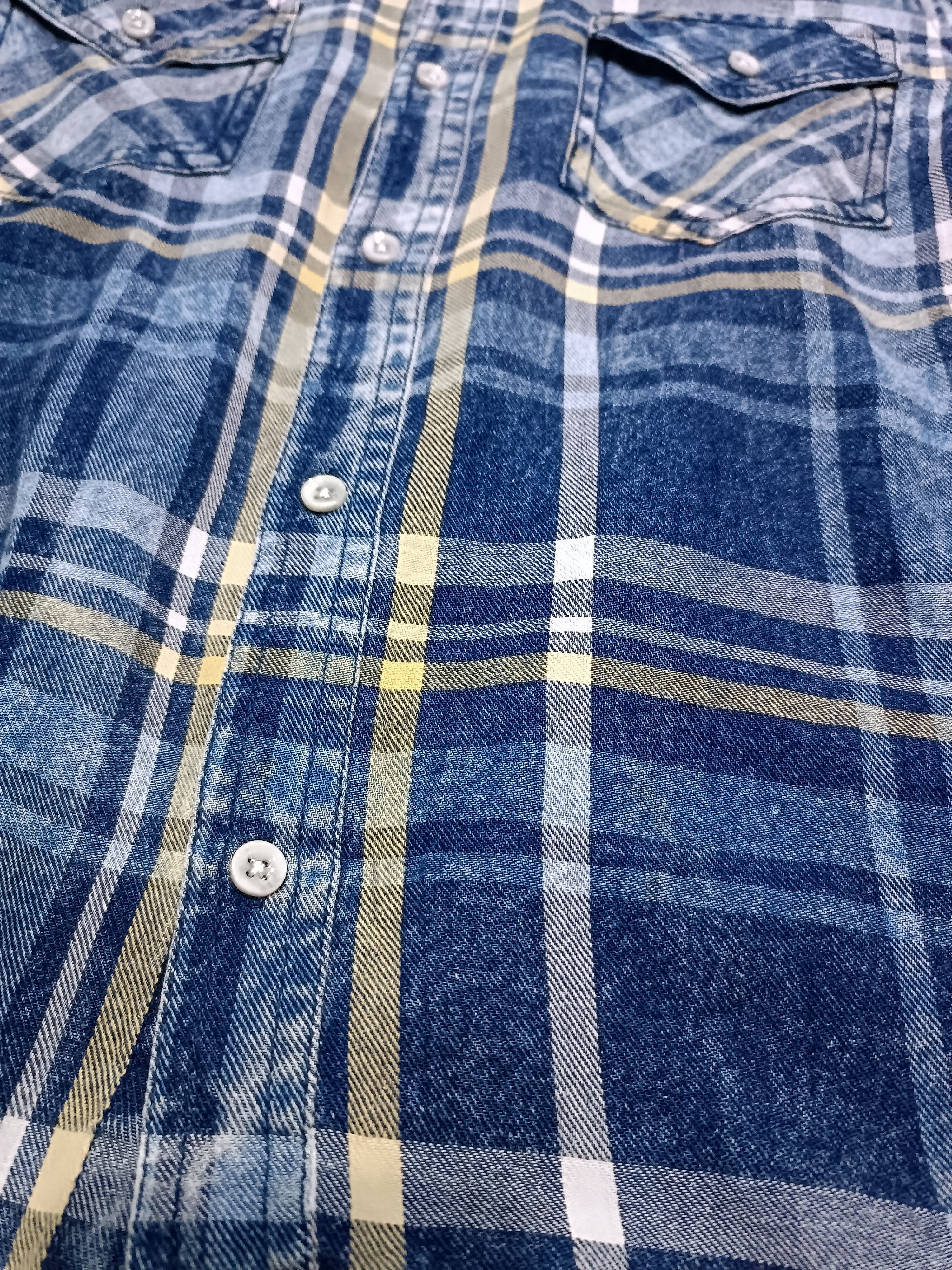 In The Attic × Japanese Brand In The Attic Distressed Dry Indigo Denim Shirt Size US M / EU 48-50 / 2 - 5 Thumbnail