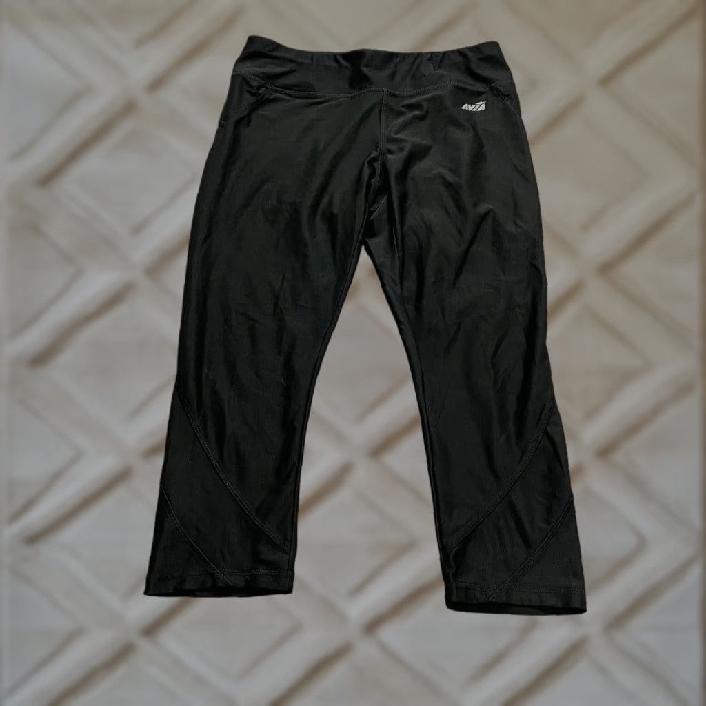 Avia Avia Leggings Womens Small Black Cropped Athletic Yoga Active 27x20 Size 28" / US 6 / IT 42 - 1 Thumbnail