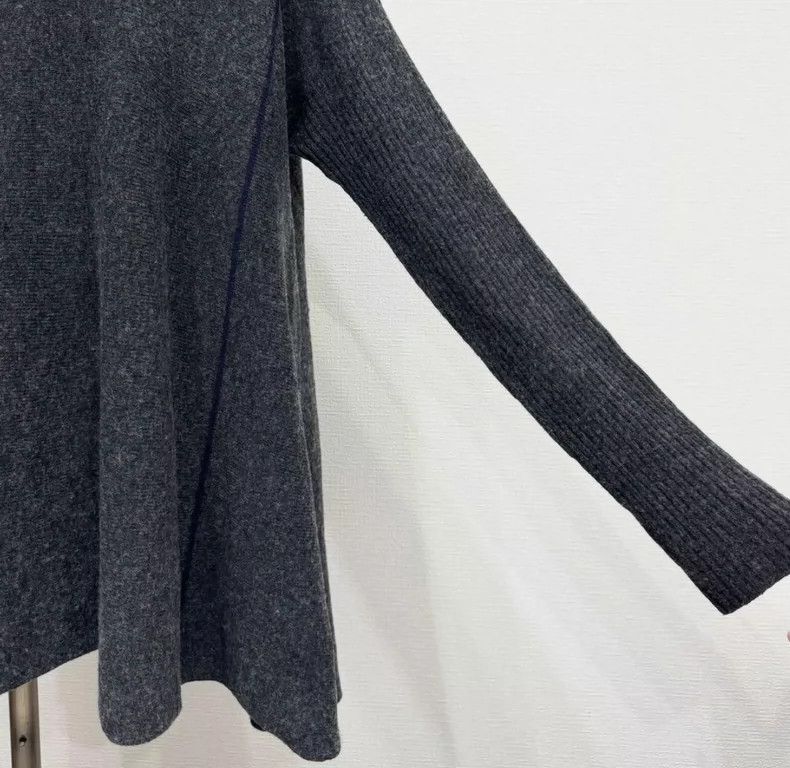 Yohji Yamamoto Yohji Yamamoto Wide-brimmed felted wool hole dress ruffled Size US M / EU 48-50 / 2 - 7 Thumbnail