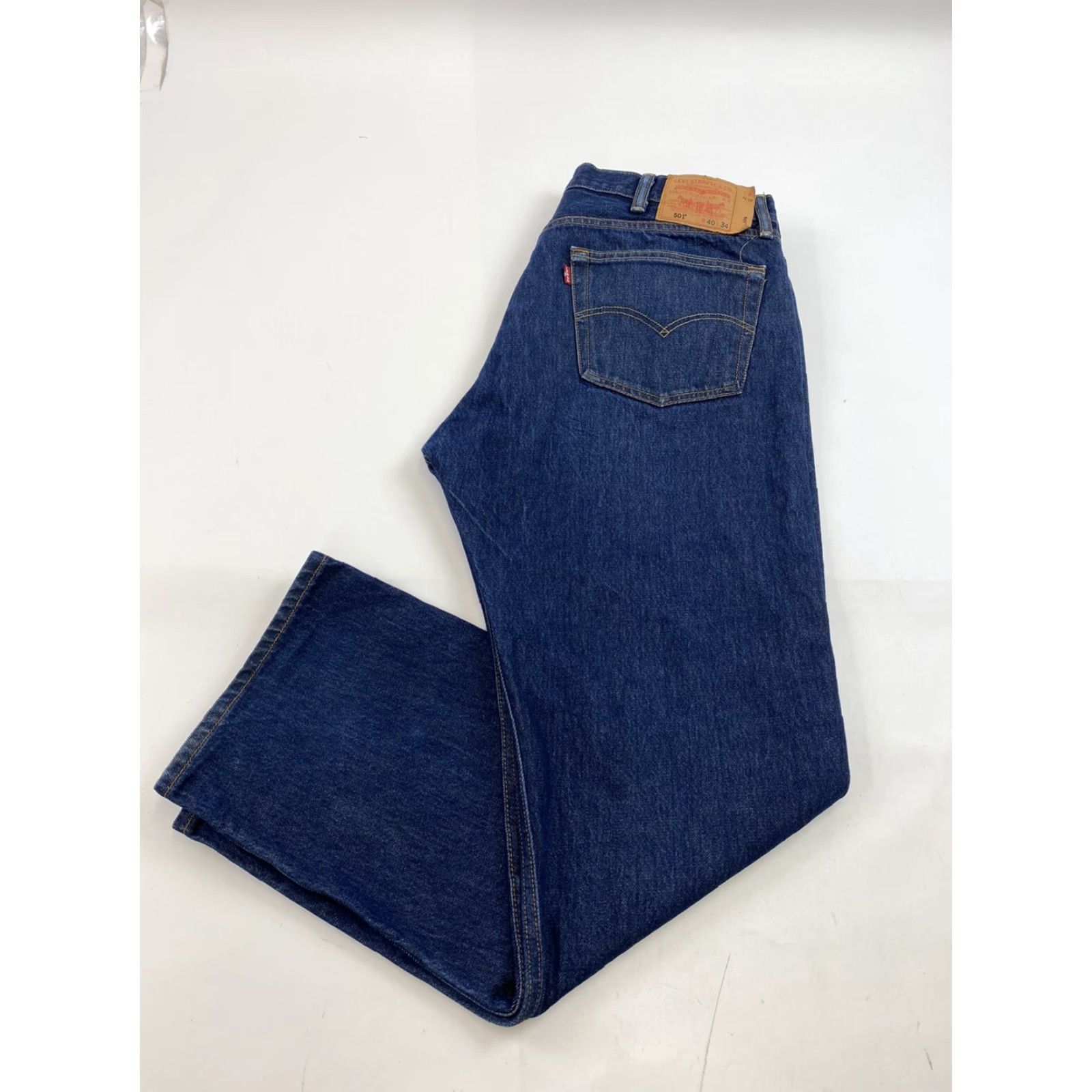 Levi's VINTAGE Levis 501 Jeans Mens 38x30 Dark wash Denim Straight 30 In Blue Men Size US 38 / EU 54 - 2 Thumbnail