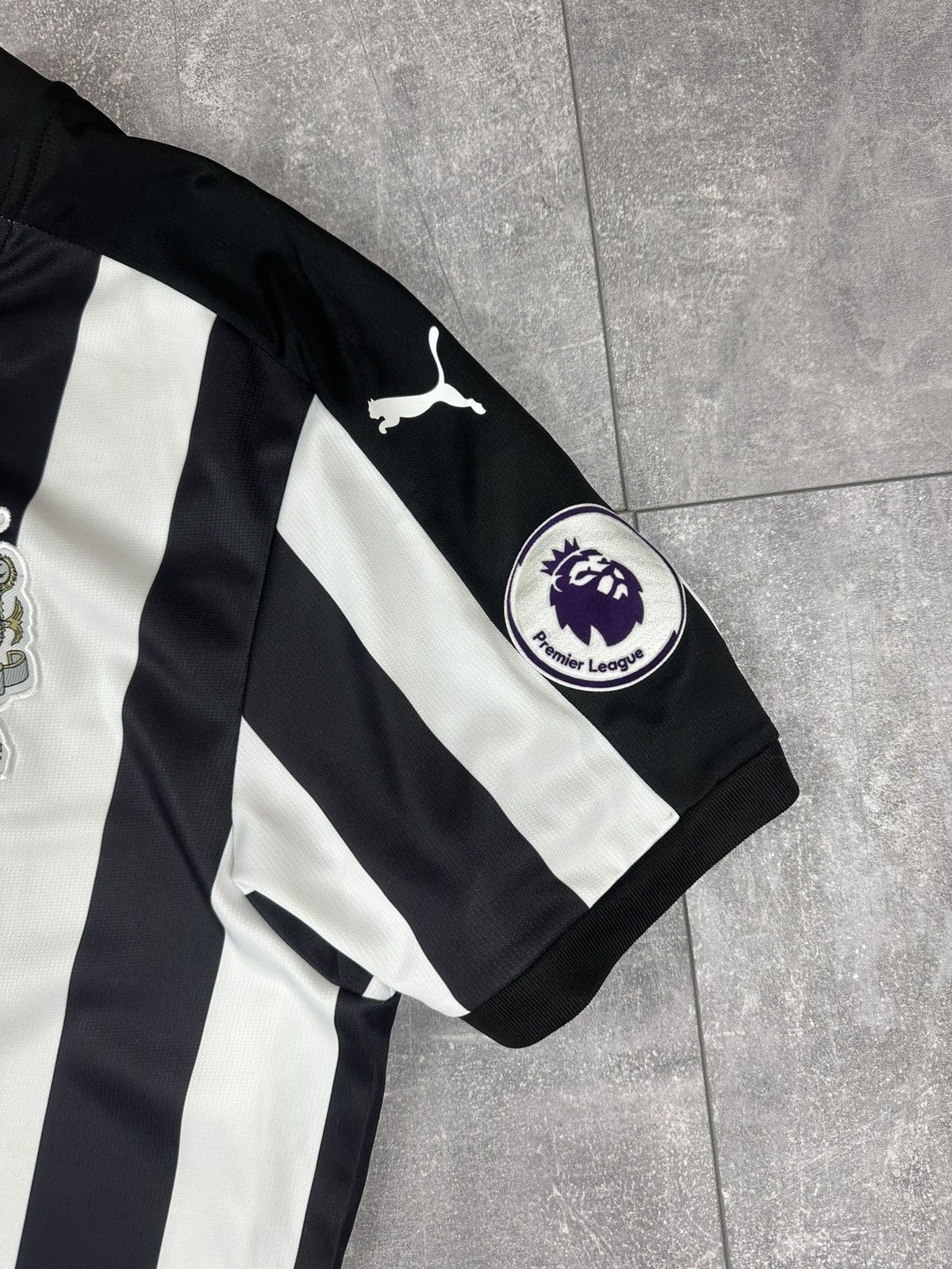 Puma Puma New Castle United 2017/18 Home 125Years #15 Kenedy Size US XL / EU 56 / 4 - 5 Thumbnail