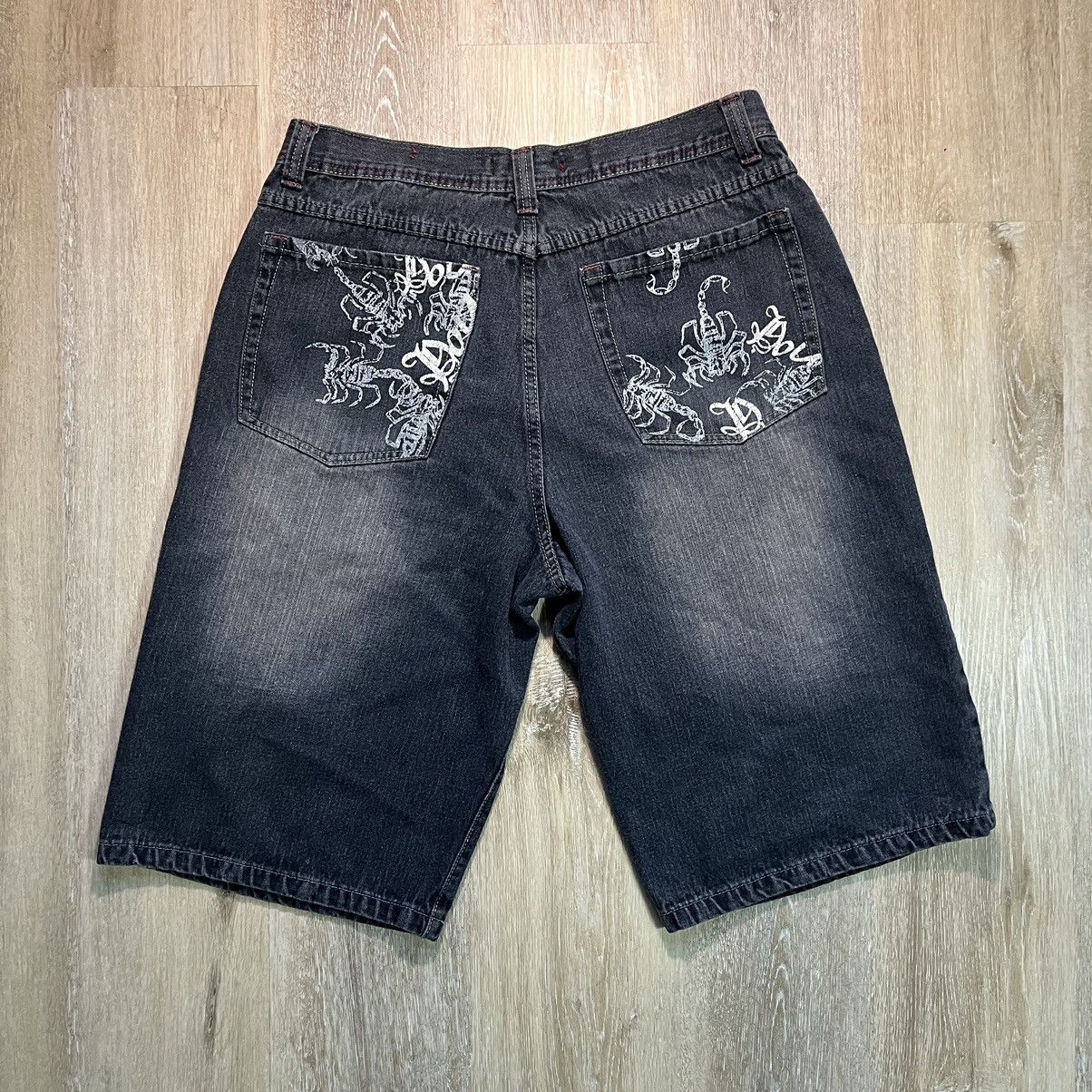 JNCO × Vintage Y2K Paco Black Scorpion Embroidered Jorts Size US 38 / EU 54 - 4 Thumbnail