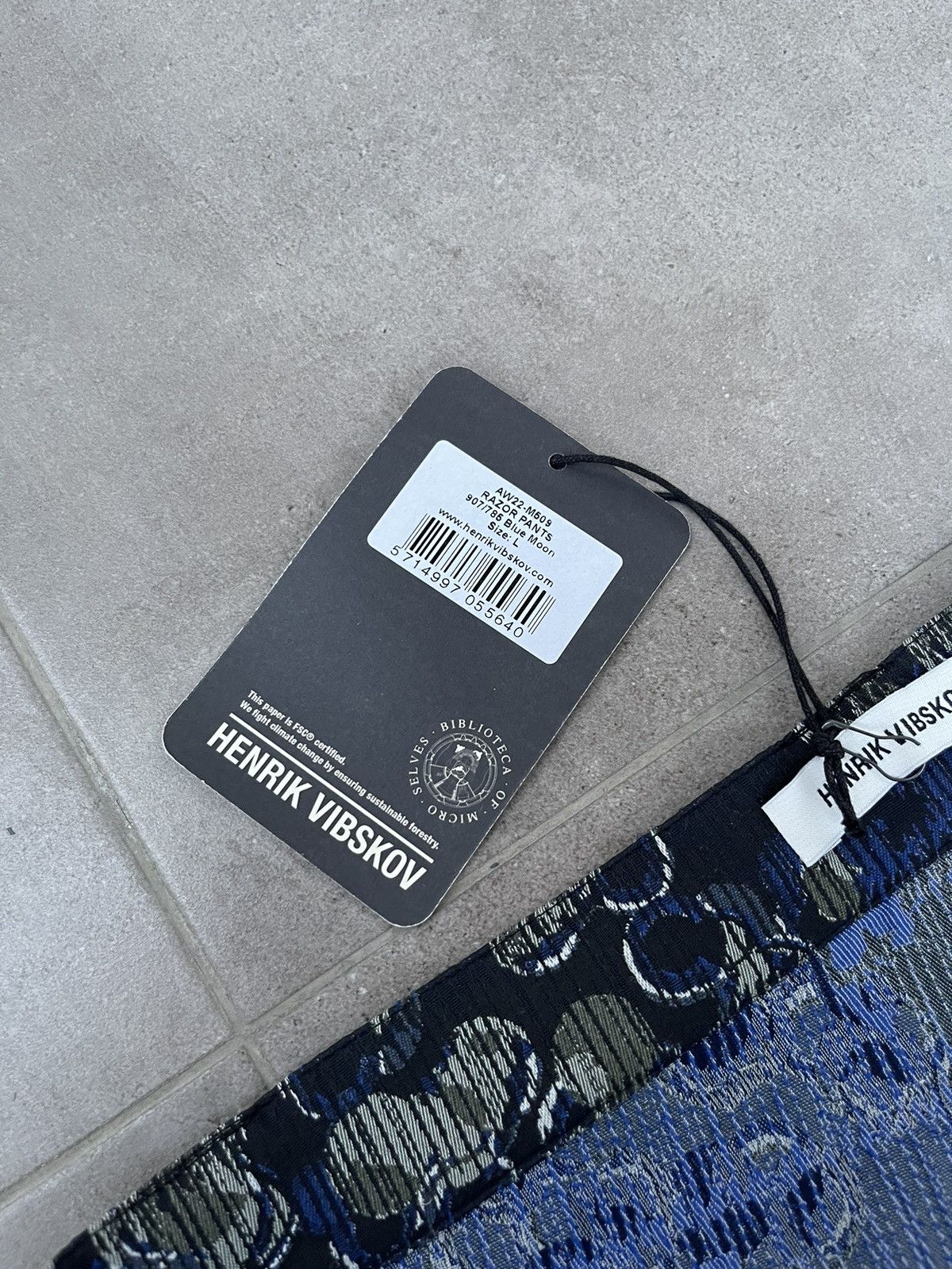 Henrik Vibskov !DSWT! FW22 Henrik Vibskov Blue Moon Razor Casual Pants Size US 32 / EU 48 - 23 Thumbnail