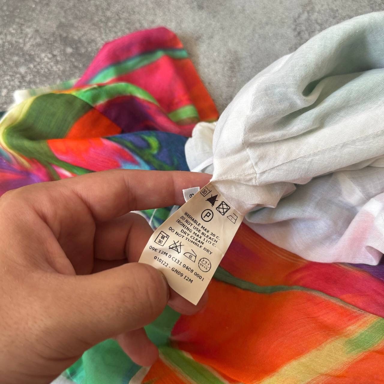 Iceberg × Vintage ICEBERG Vintage Colourful Pleated Skirt Size 28" / US 6 / IT 42 - 9 Thumbnail