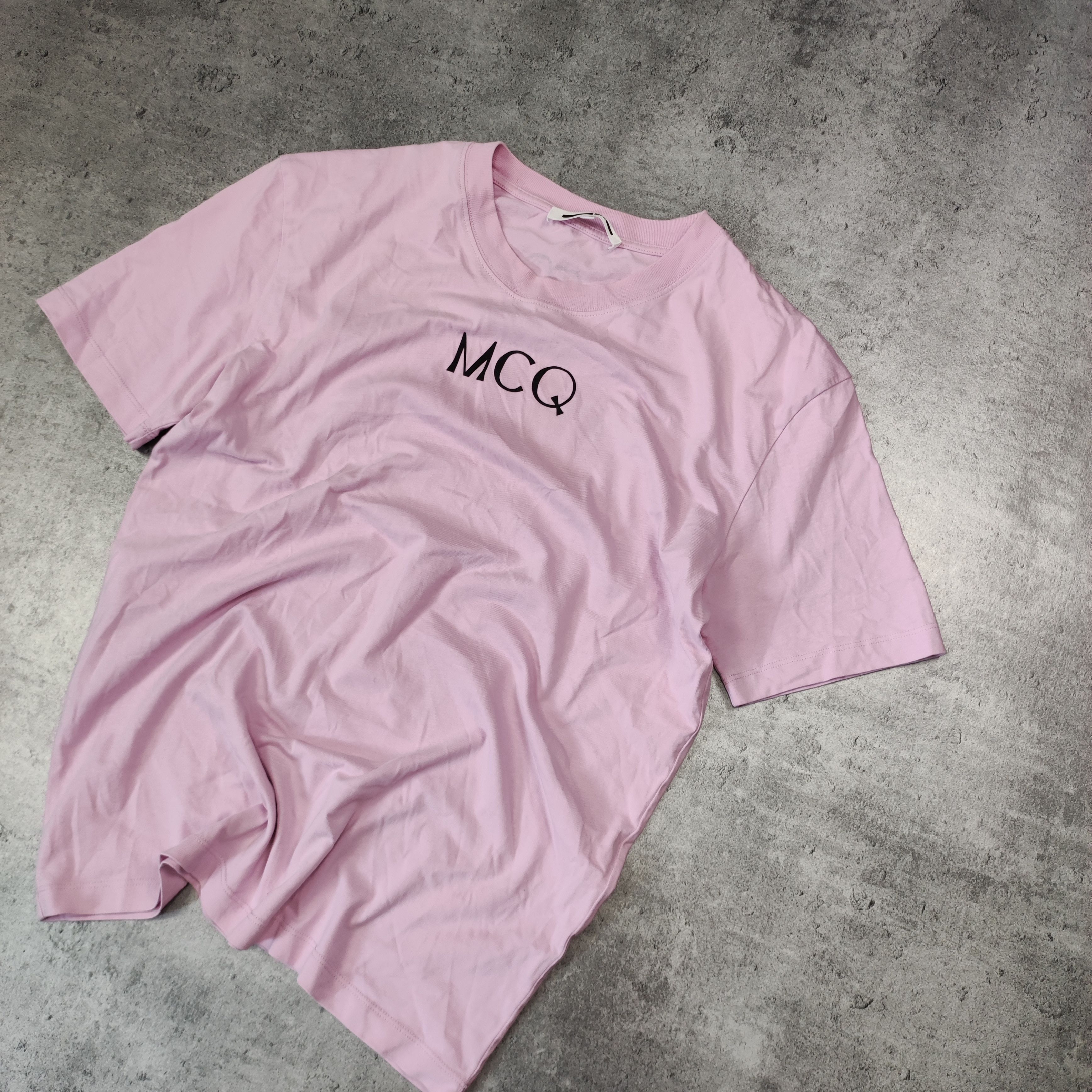 Alexander McQueen RARE Mcq Alexander McQueen Matter Pink Tee Size US S / EU 44-46 / 1 - 3 Thumbnail