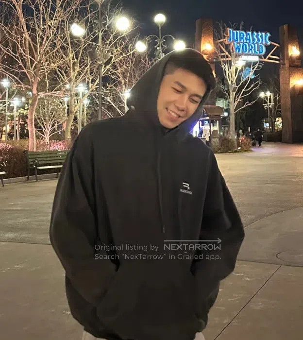 Balenciaga Balenciaga Black Double Hook Hoodie Size US S / EU 44-46 / 1 - 9 Thumbnail