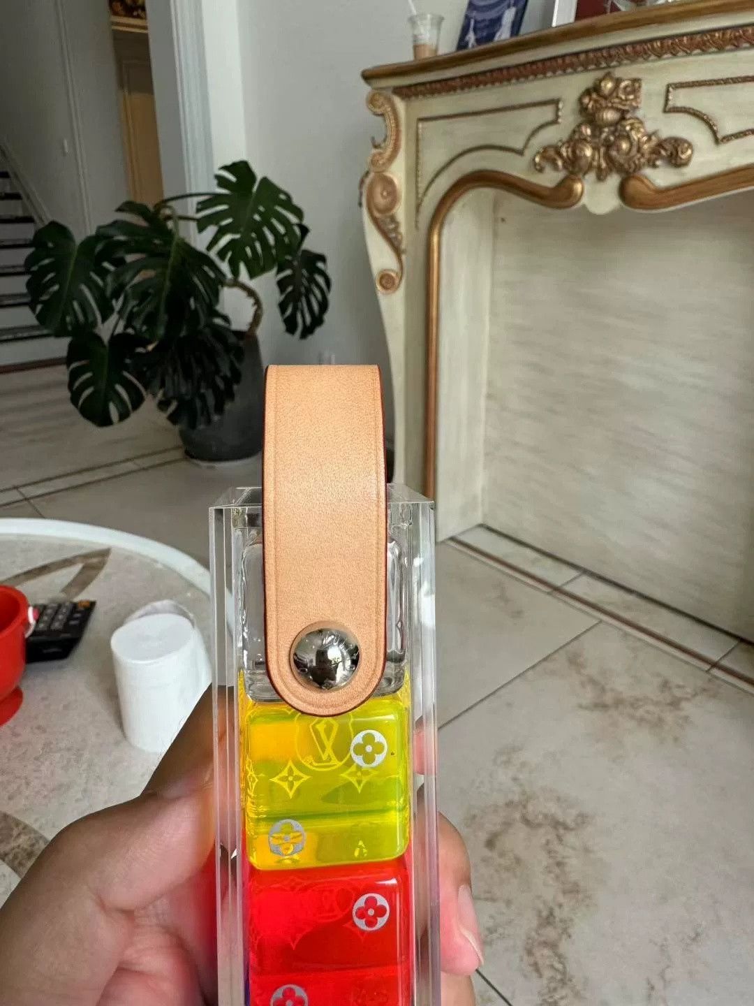 Louis Vuitton Louis Vuitton Game Acrylic Dice Keychain Size ONE SIZE - 4 Thumbnail