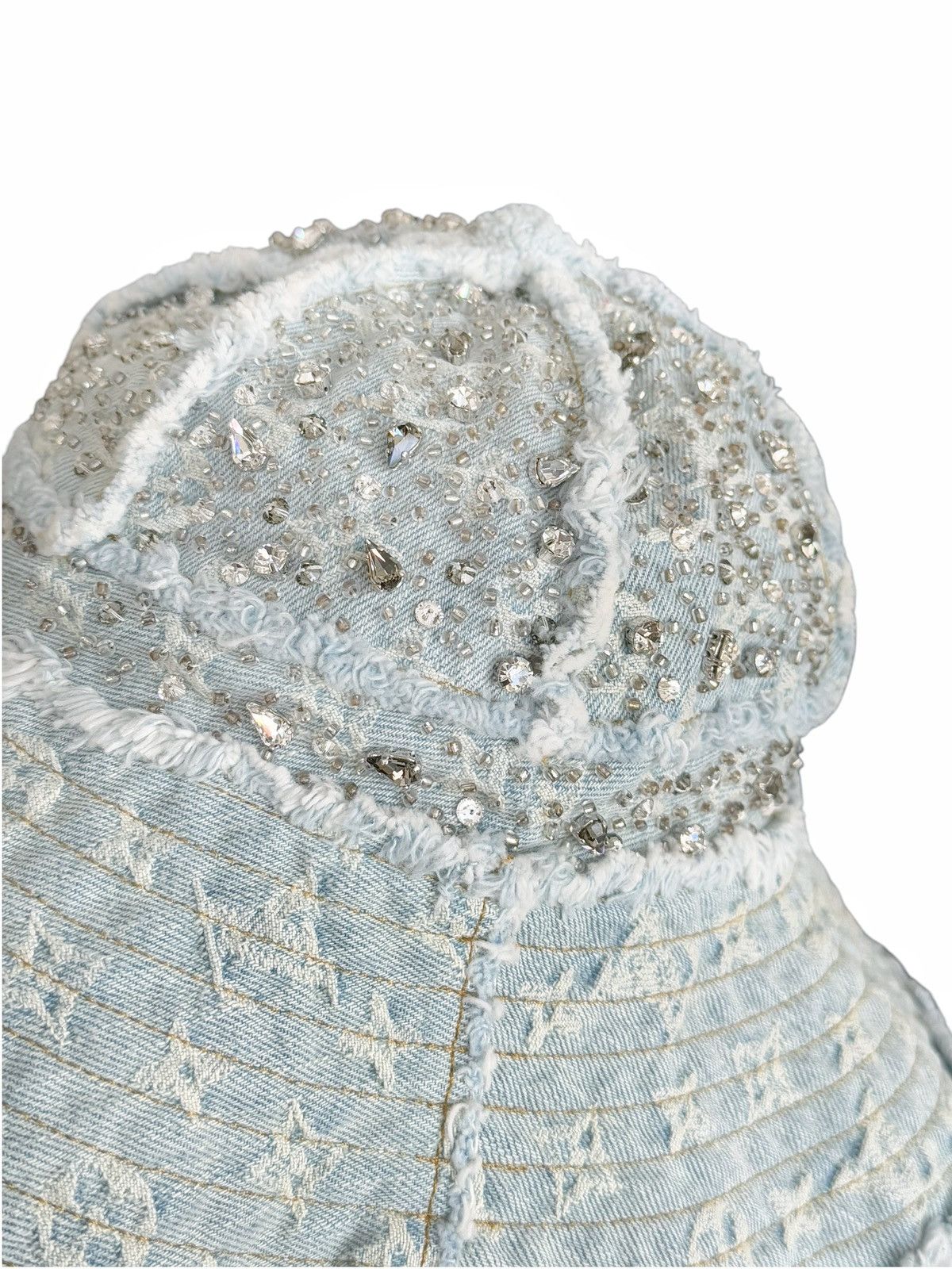 Louis Vuitton 1/1 Virgil Crystal Rain Distressed Denim Monogram Bucket Hat Size ONE SIZE - 5 Thumbnail