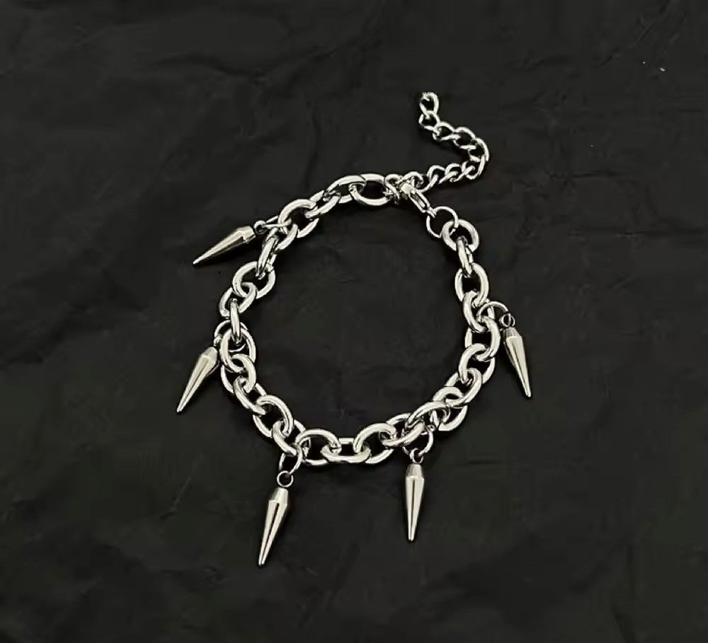 Jewelry Chain Cones Bracelet Size ONE SIZE - 2 Thumbnail