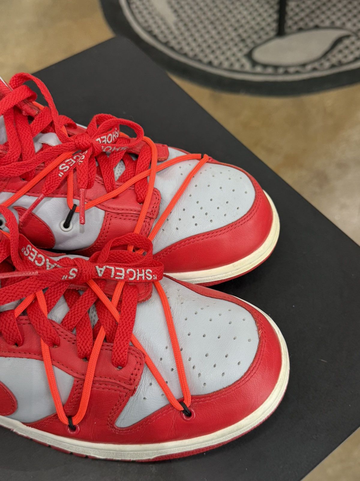 Nike × Off-White Nike Dunk Low Off-White University Red Size 11 (2019) Size US 11 / EU 44 - 8 Thumbnail