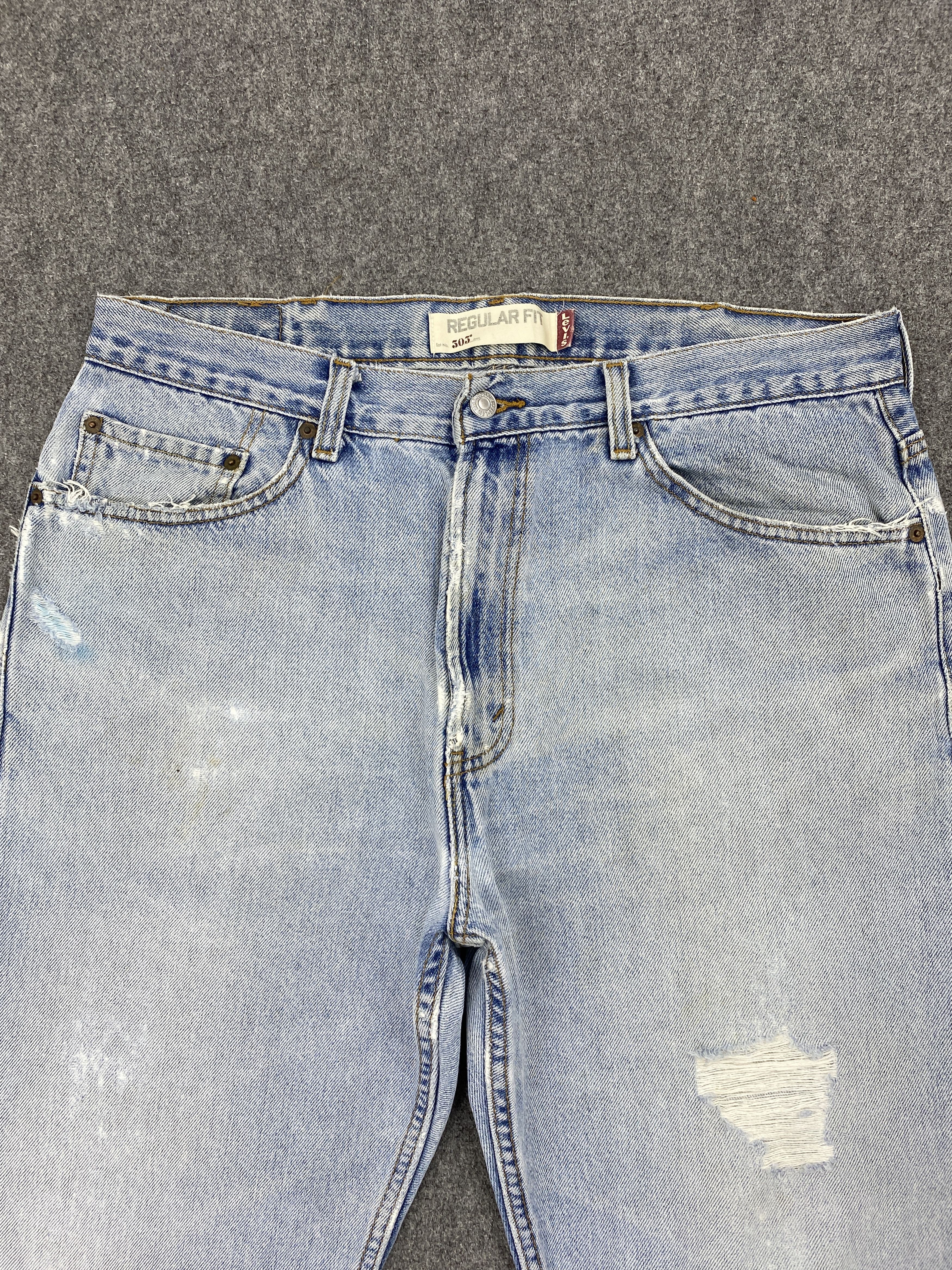 Levi's Vintage Levis 505 Distressed Light Blue Jeans DP2611 Size US 36 / EU 52 - 2 Thumbnail