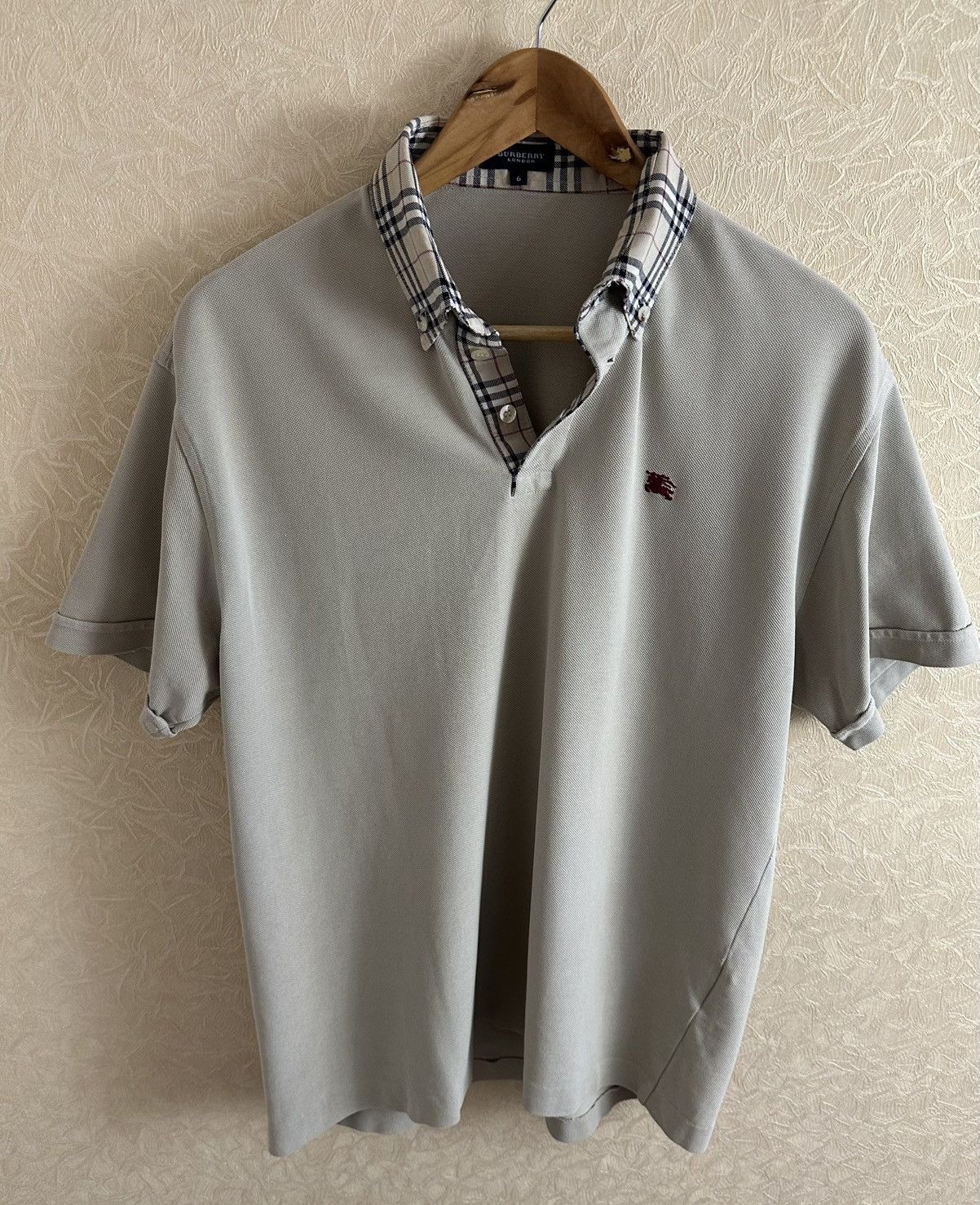 Burberry Burberry polo size M vintage Size US M / EU 48-50 / 2 - 1 Thumbnail