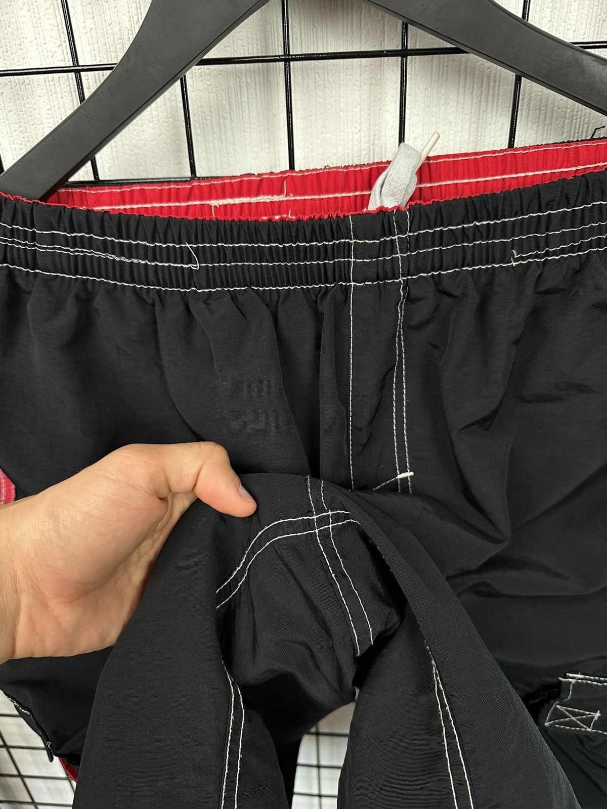 Diesel × Vintage Vintage Diesel Y2K cargo shorts Men L XL Black Size US 36 / EU 52 - 10 Thumbnail