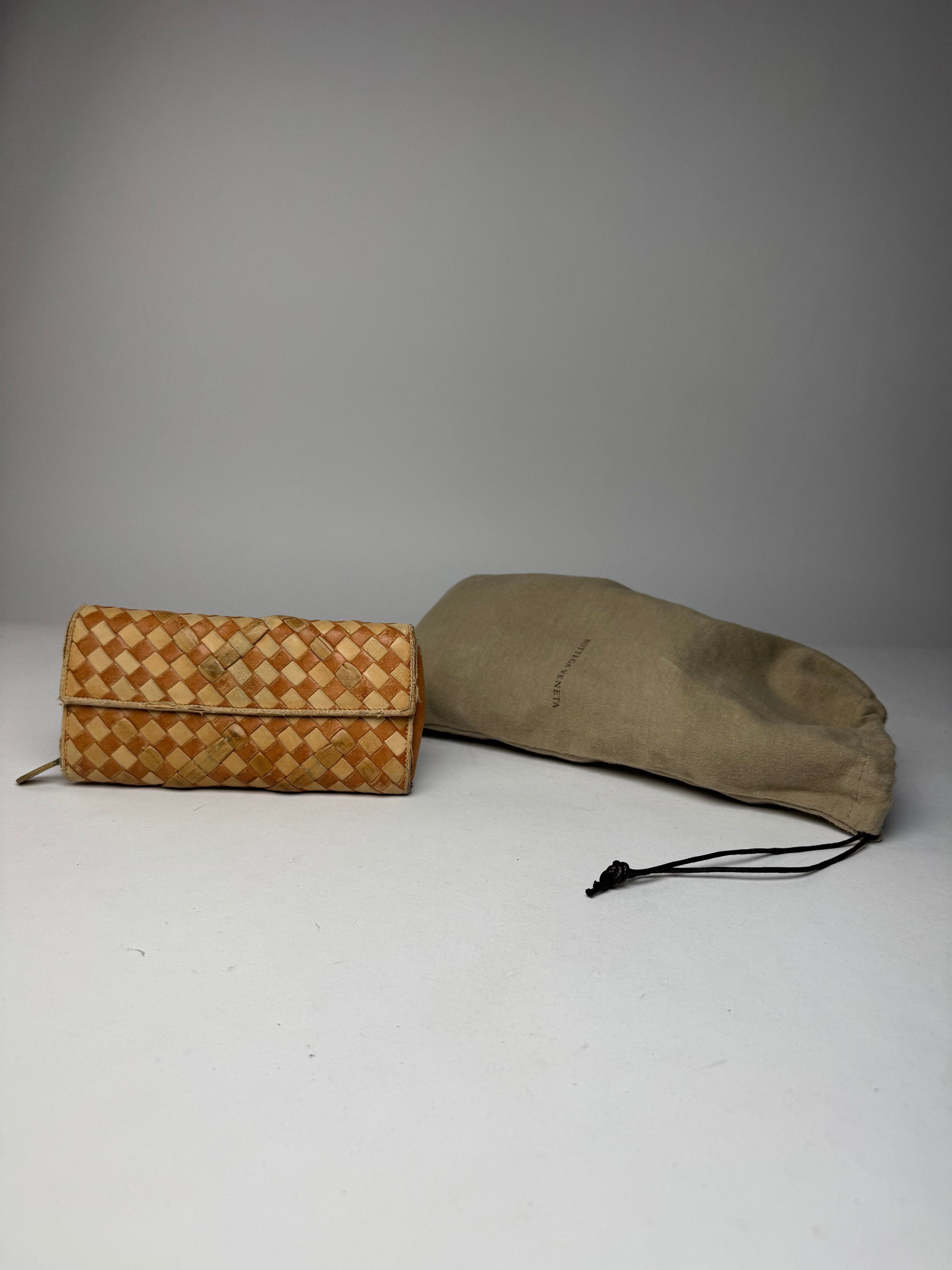 Bottega Veneta Vintage Intrecciato Leather Checked Wallet Beige Brown Size ONE SIZE - 1 Thumbnail