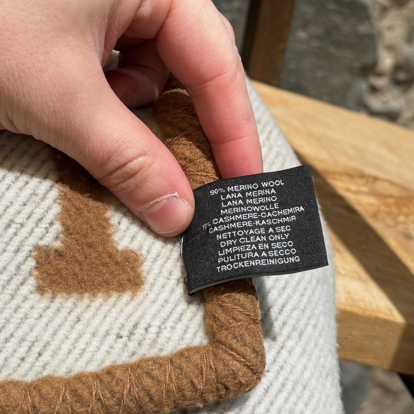 Hermes Hermès Ecru Camel Wool Cashmere Throw Blanket Size ONE SIZE - 6 Thumbnail