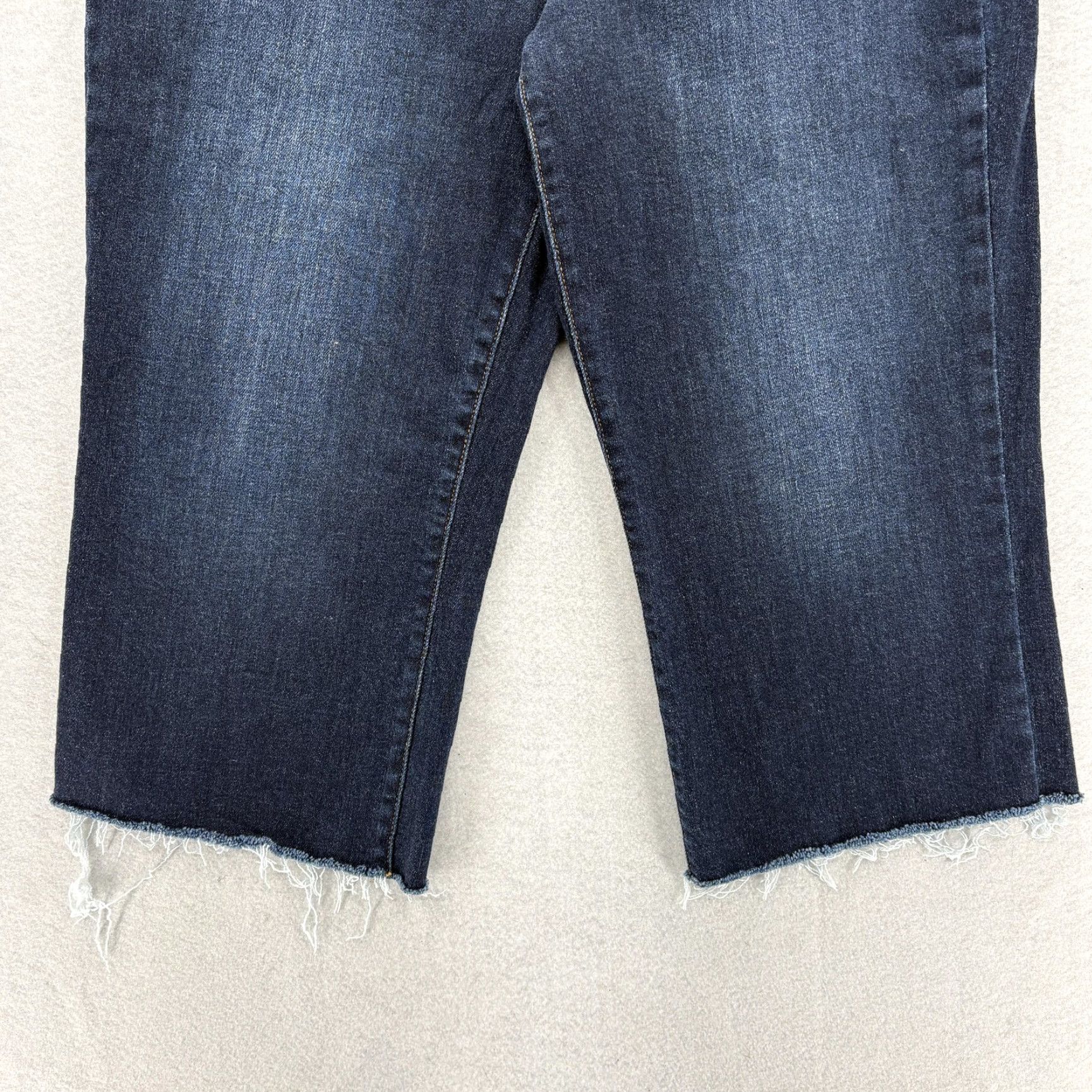 Denime Judy Blue Wide Leg Crop Jeans Womens 13/31 Dark Wash Raw Hem Stretch Denim WWomen’s Regular 31 Dark Blue Denim Jeans Size 24" / US 00 / IT 34 - 3 Thumbnail