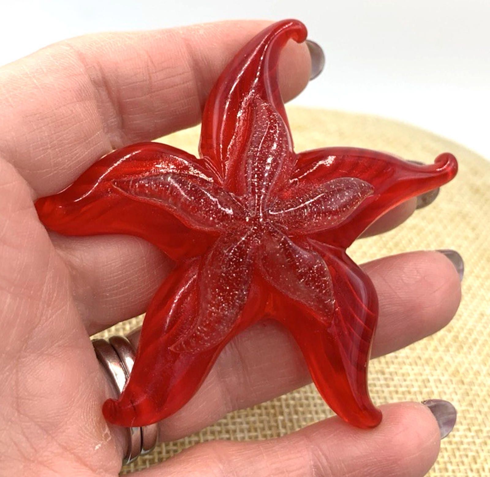 Other Midcentury Red Layered Lucite Glitter Red Starfish Brooch Size ONE SIZE - 2 Thumbnail