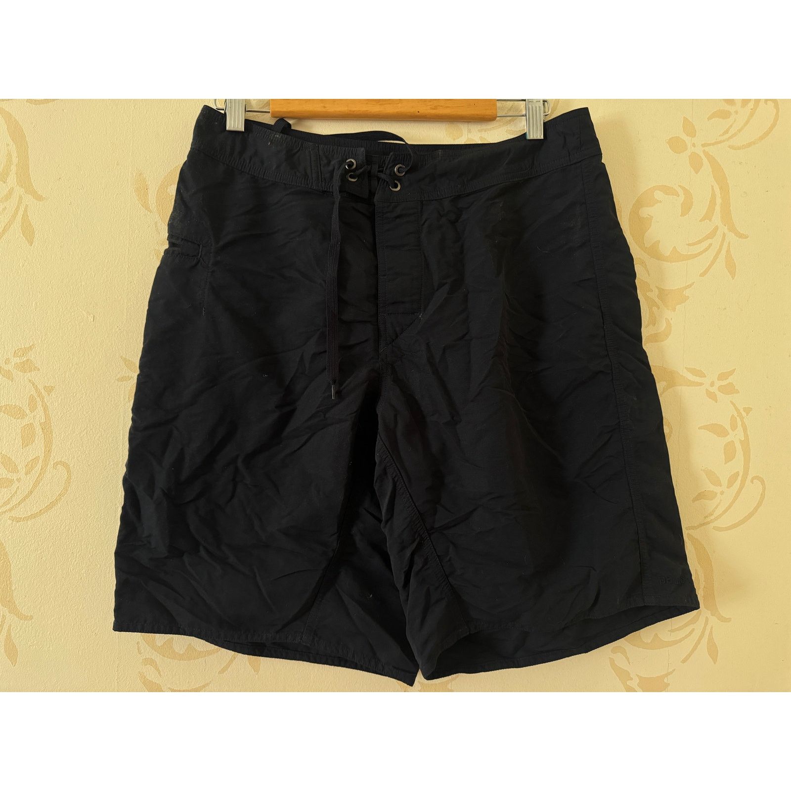 Patagonia Mens Size 32 Patagonia Navy Swimwear Trunks Size US 32 / EU 48 - 1 Thumbnail