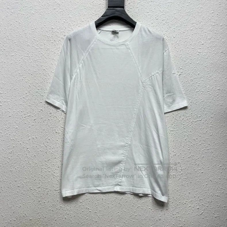 Loewe White Geometric Back Logo Embroidered Short Sleeve