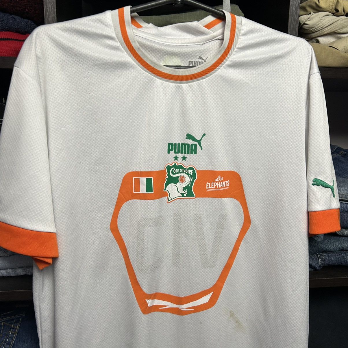 Puma Mens Cote Divoire Ivory Coast 2022 home soccer jersey sizeXL Size US XL / EU 56 / 4 - 2 Thumbnail
