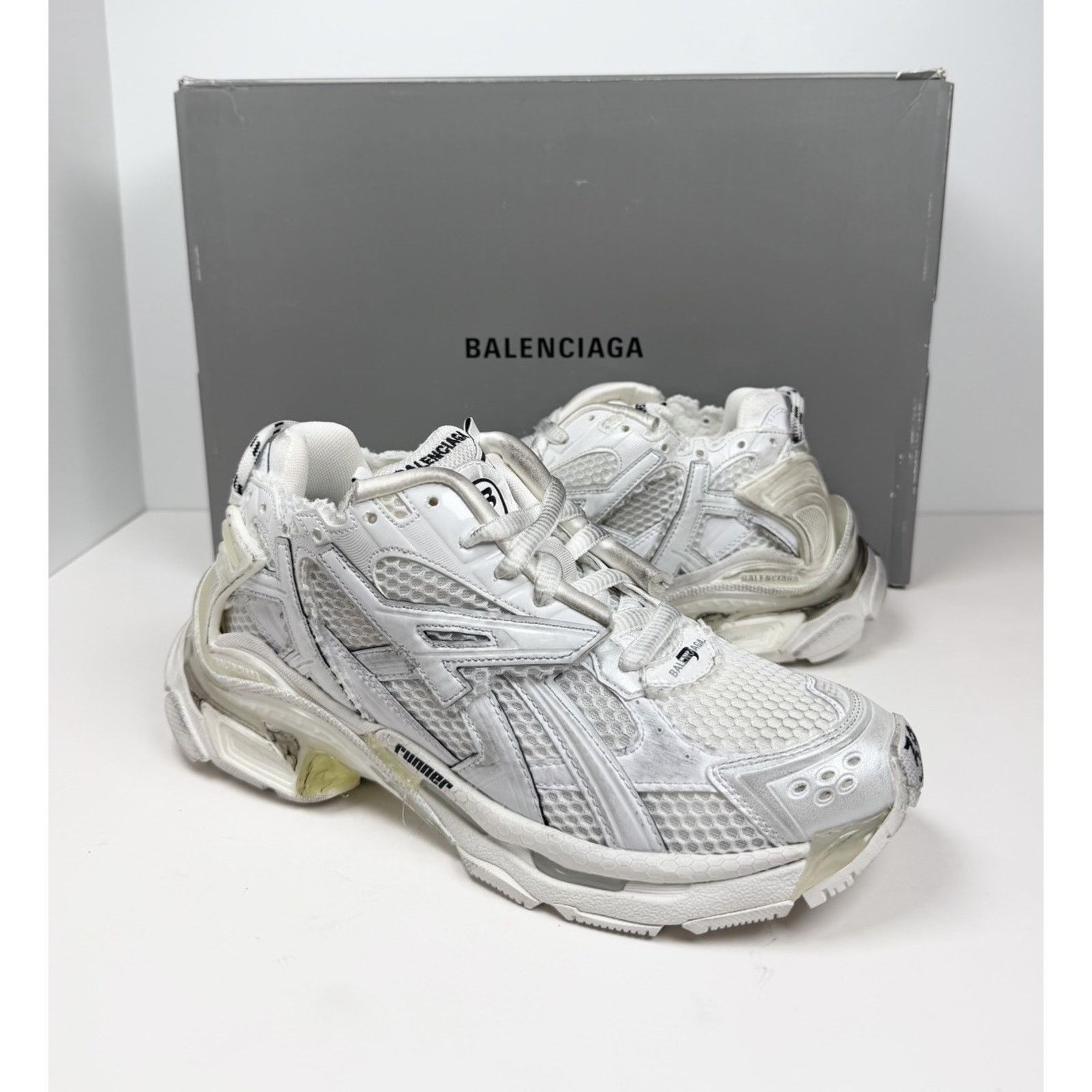 Balenciaga Size 39EU/6US - Balenciaga Runner White Distressed NEW Size US 6 / EU 39 - 2 Thumbnail