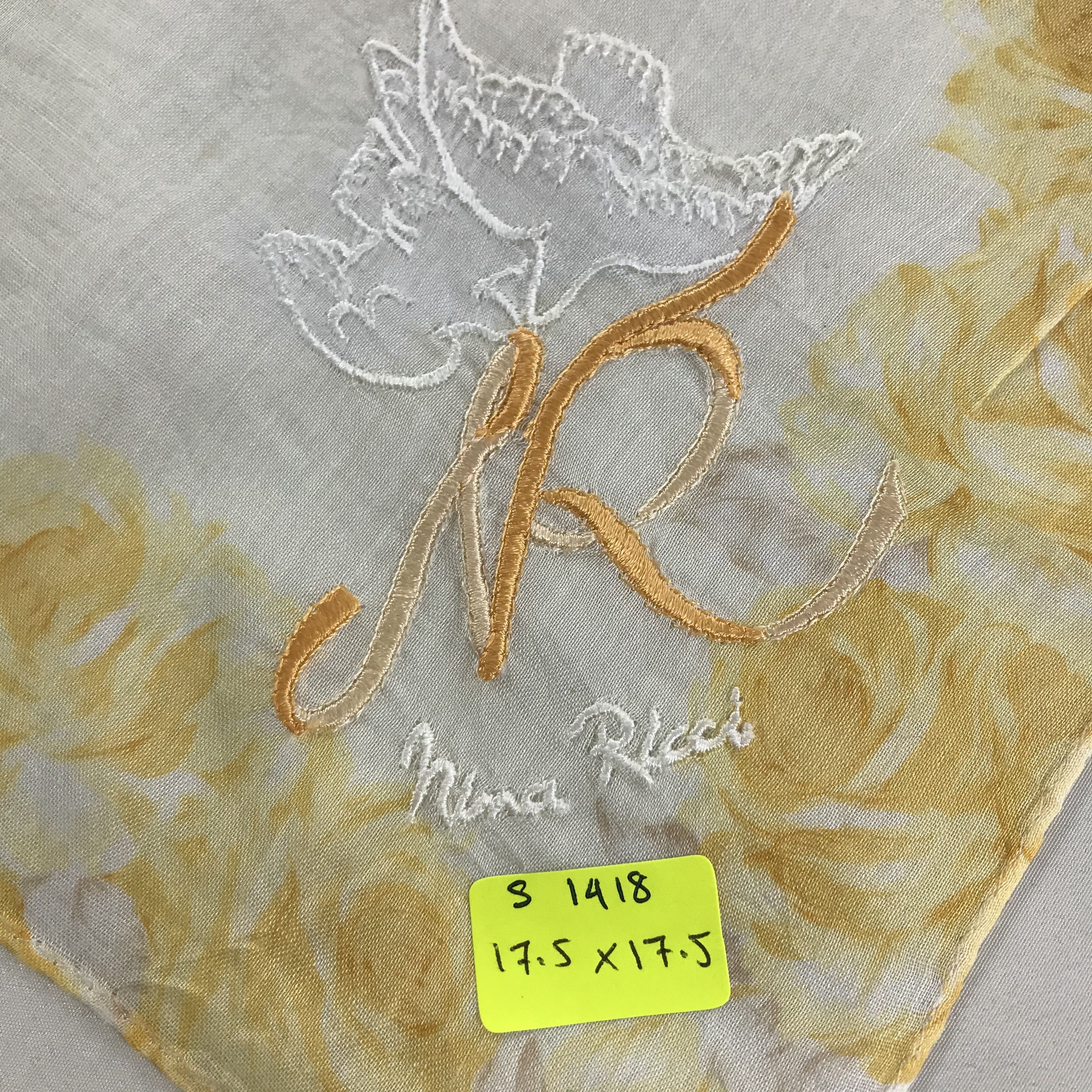 Nina Ricci × Vintage Nina Ricci Bandana / Handkerchief / Neckerchief - S1418 Size ONE SIZE - 5 Thumbnail