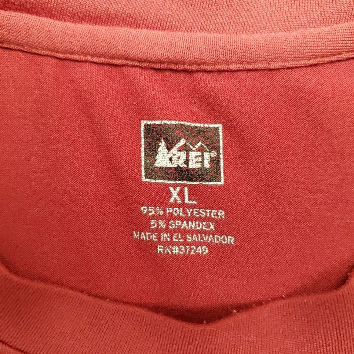 Vintage REI Shirt Mens XL Red Performance Stretch Blend Wicking Outdoors Hiking TEE Gorp Size US XL / EU 56 / 4 - 4 Thumbnail