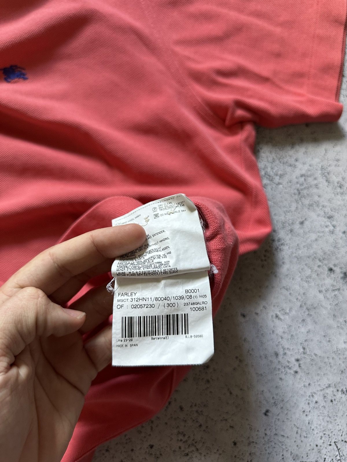 Burberry Vintage 90s Burberry Polo T-shirt Tee Mini Logo Y2K USA Size US S / EU 44-46 / 1 - 7 Thumbnail