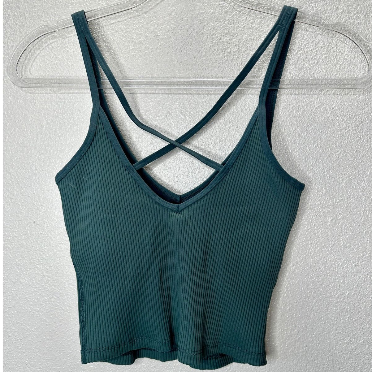 Vuori Vuori Steel Green Front V Strappy Back Rib Knit Sport Bra XS Size XS / US 0-2 / IT 36-38 - 6 Thumbnail