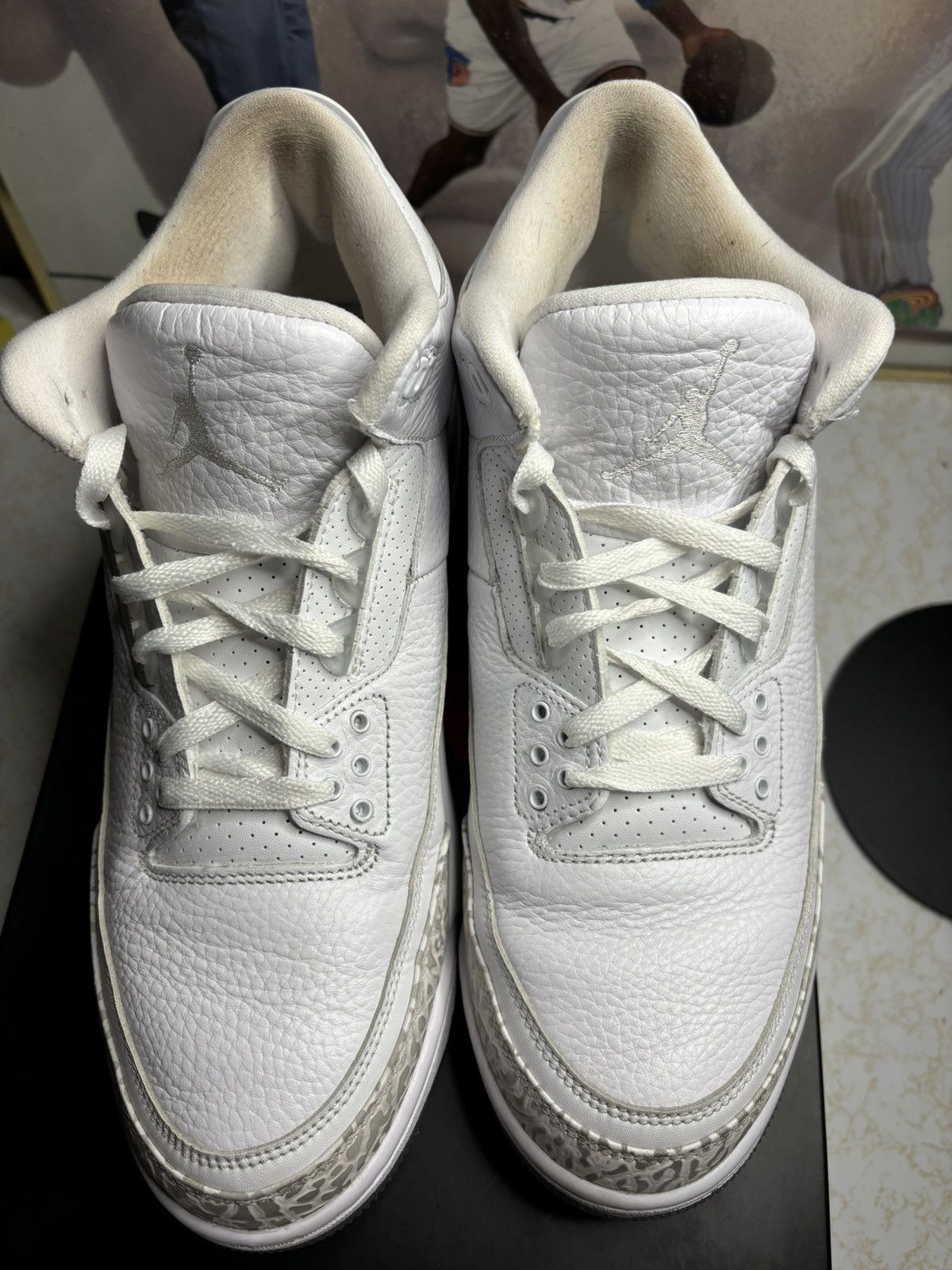 Jordan Brand Air Jordan 3 Retro OG pure white Size US 11 / EU 44 - 2 Thumbnail