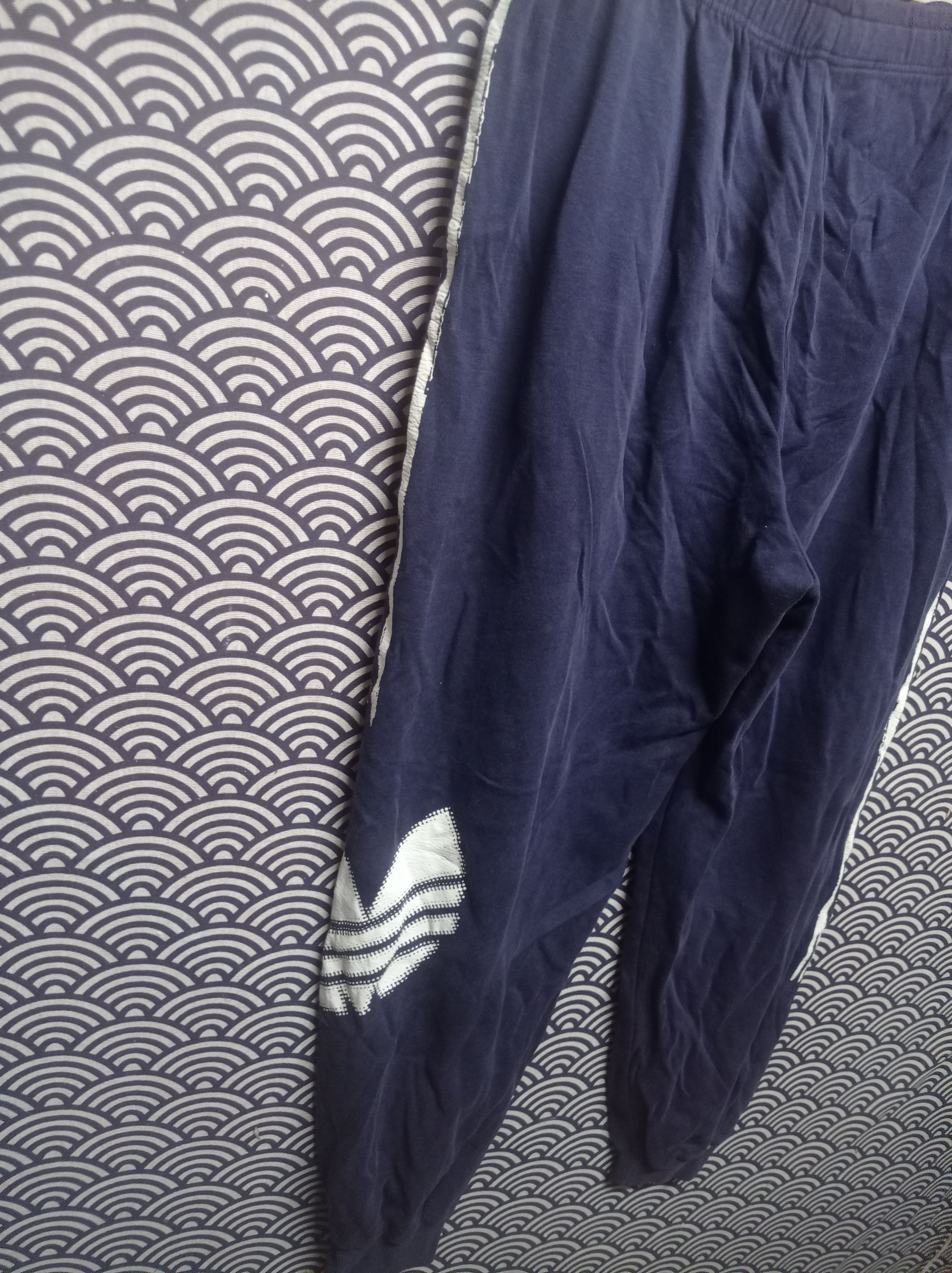Adidas Vintage Adidas trifoil jogger pants #GB1 Size US 33 - 6 Thumbnail