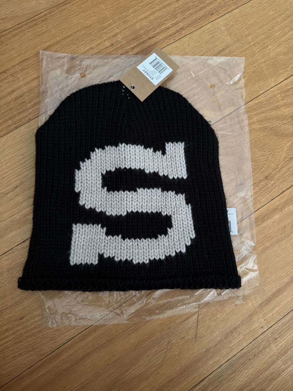 Stussy Stussy skullcap knit burly black s | Grailed