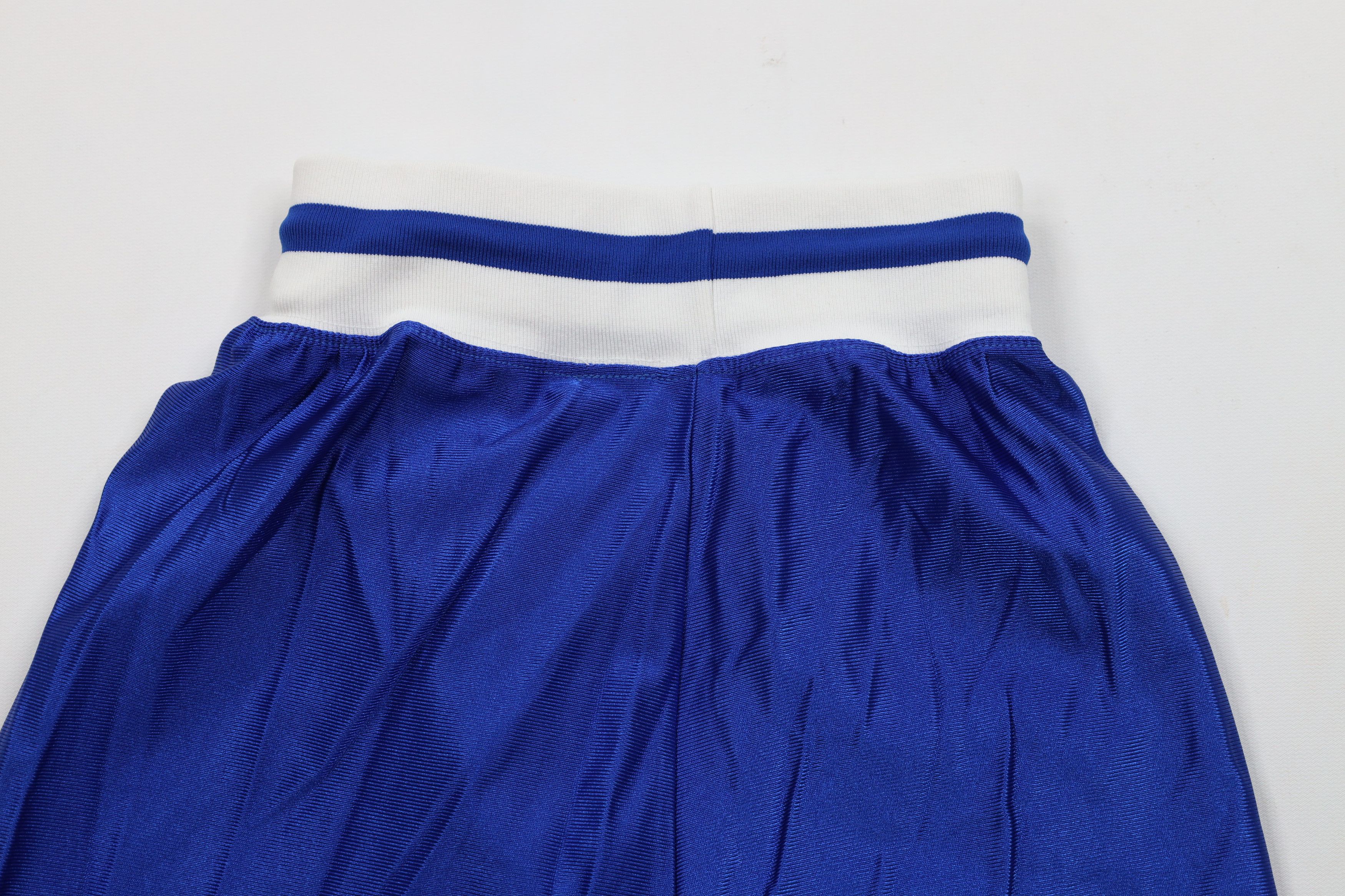 Vintage Vintage 90s Streetwear Silky Nylon Basketball Shorts USA Size 22" - 10 Thumbnail