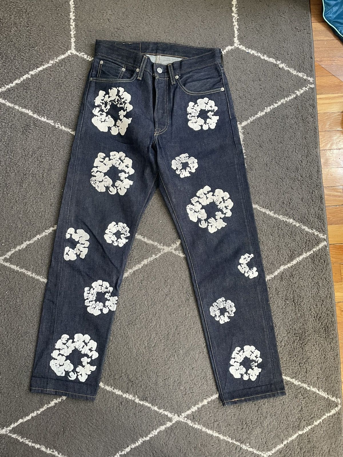 DENIM TEARS × Levi's Denim Tears Selvedge Raw Wreath 29 Size US 29 - 1 Thumbnail