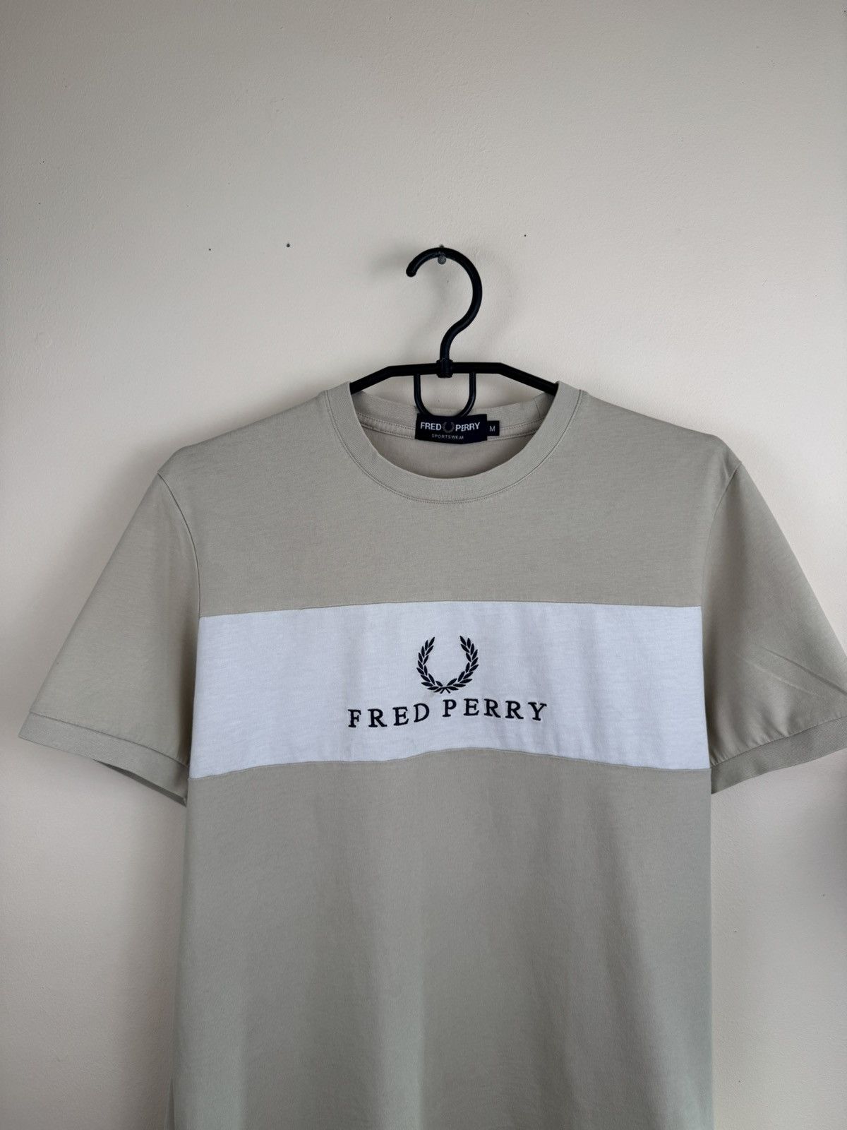 Fred Perry Fred Perry T shirt Casual Street Football Beige White M Size US M / EU 48-50 / 2 - 9 Thumbnail
