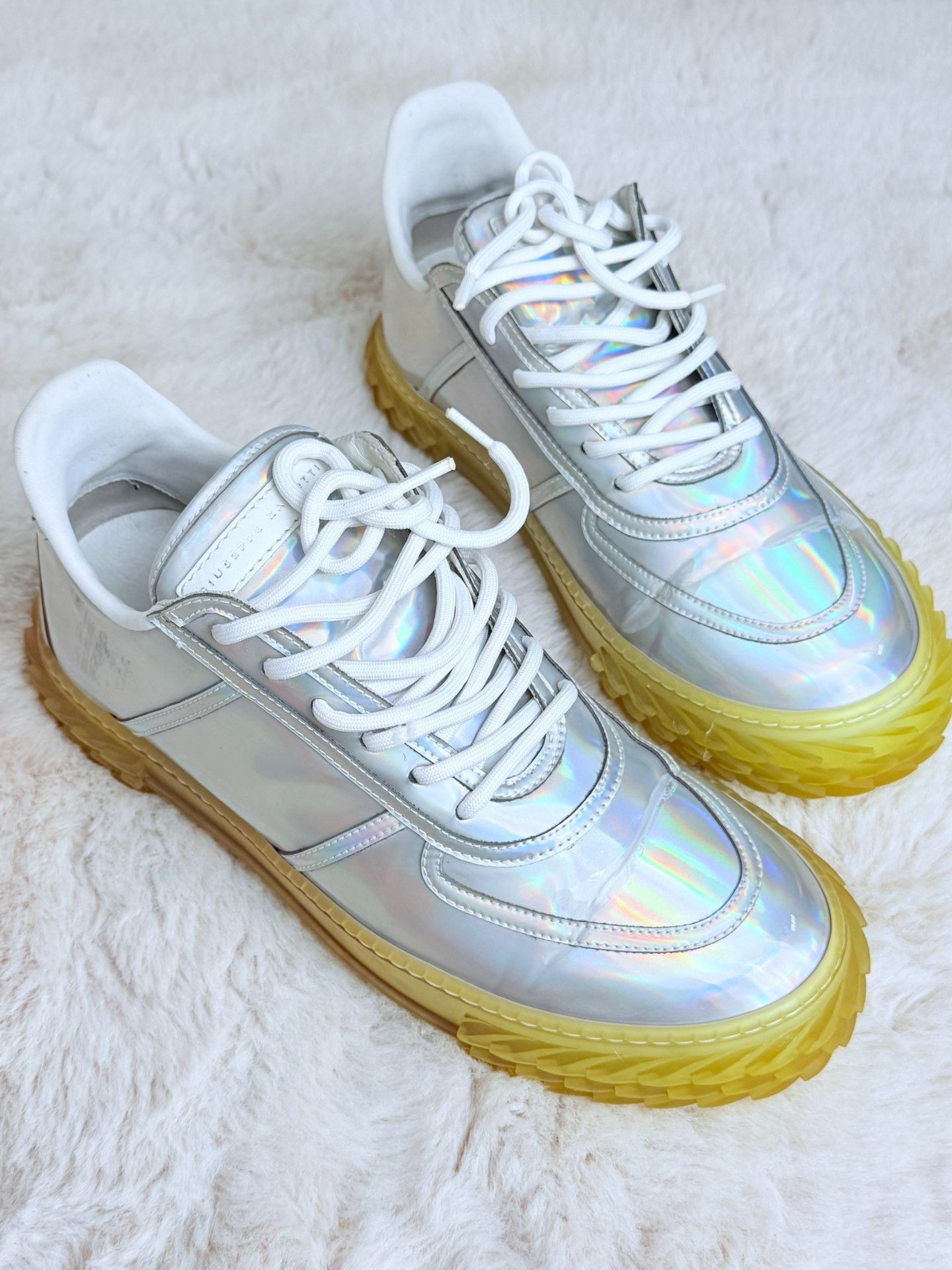 Giuseppe Zanotti Giuseppe Zanotti Clear Silver Lowtop Sneakers 7 Men Size US 7 / EU 40 - 1 Thumbnail