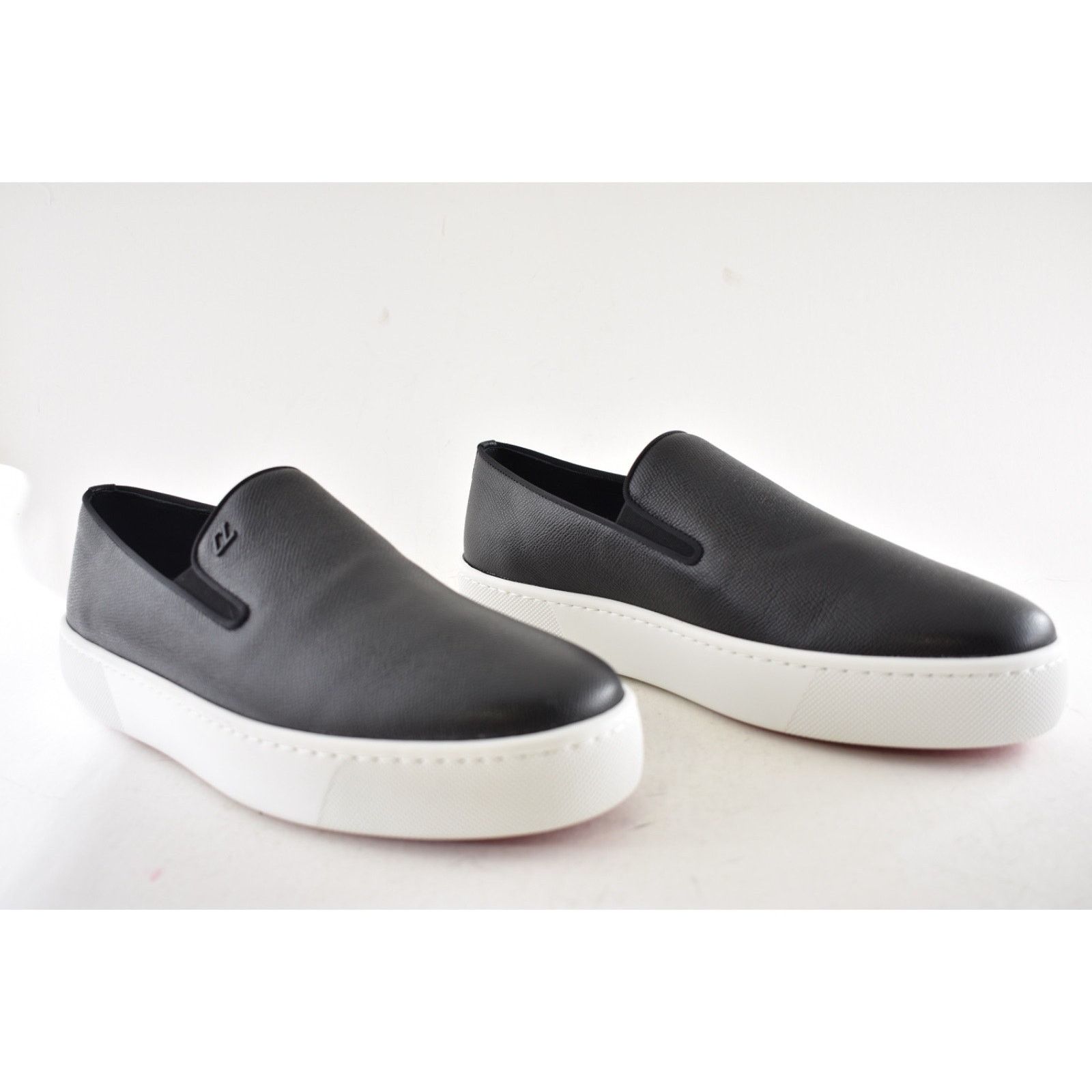 Christian Louboutin Christian Louboutin Mens Boatissimo Flat Black Leather Size US 9 / EU 42 - 4 Thumbnail