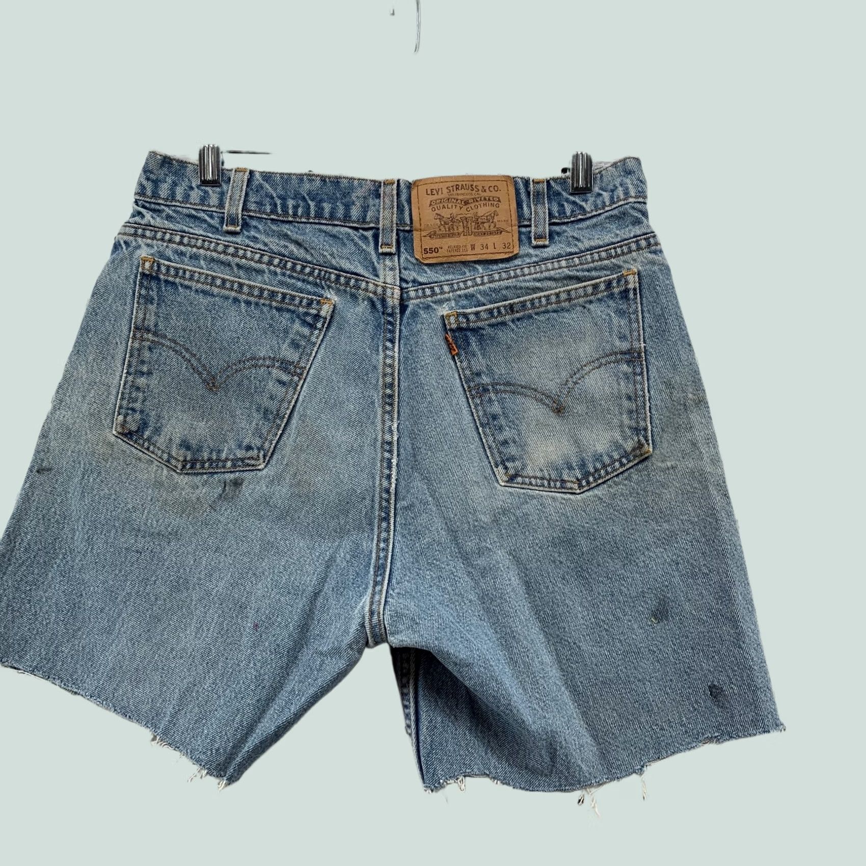 Levi's VINTAGE Levi's 550 Denim Shorts Men 30x7 Tag 34 Blue Orange Tab Cut Off Jean USA Bermuda Shorts Men 34 Blue 90s Mens Size US 34 / EU 50 - 1 Thumbnail