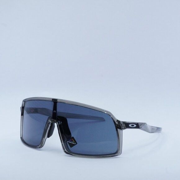 image of New Oakley Oo9406A 1937 Sutro Grey/prizm Grey Sunglasses, Men's