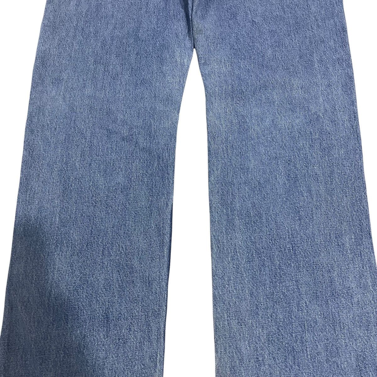 If Six Was Nine × Japanese Brand × Le Grande Bleu (L.G.B.) VINTAGE UNIQLO LIGHT BLUE WASHED DENIM PANTS Size US 32 / EU 48 - 12 Thumbnail