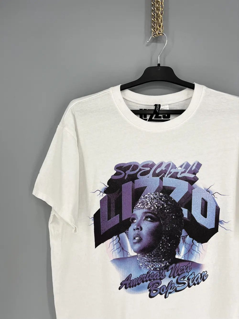 Band Tees Vintage LIZZO BOB Star TEE Hiphop Rap Promo Tee Size US L / EU 52-54 / 3 - 4 Thumbnail