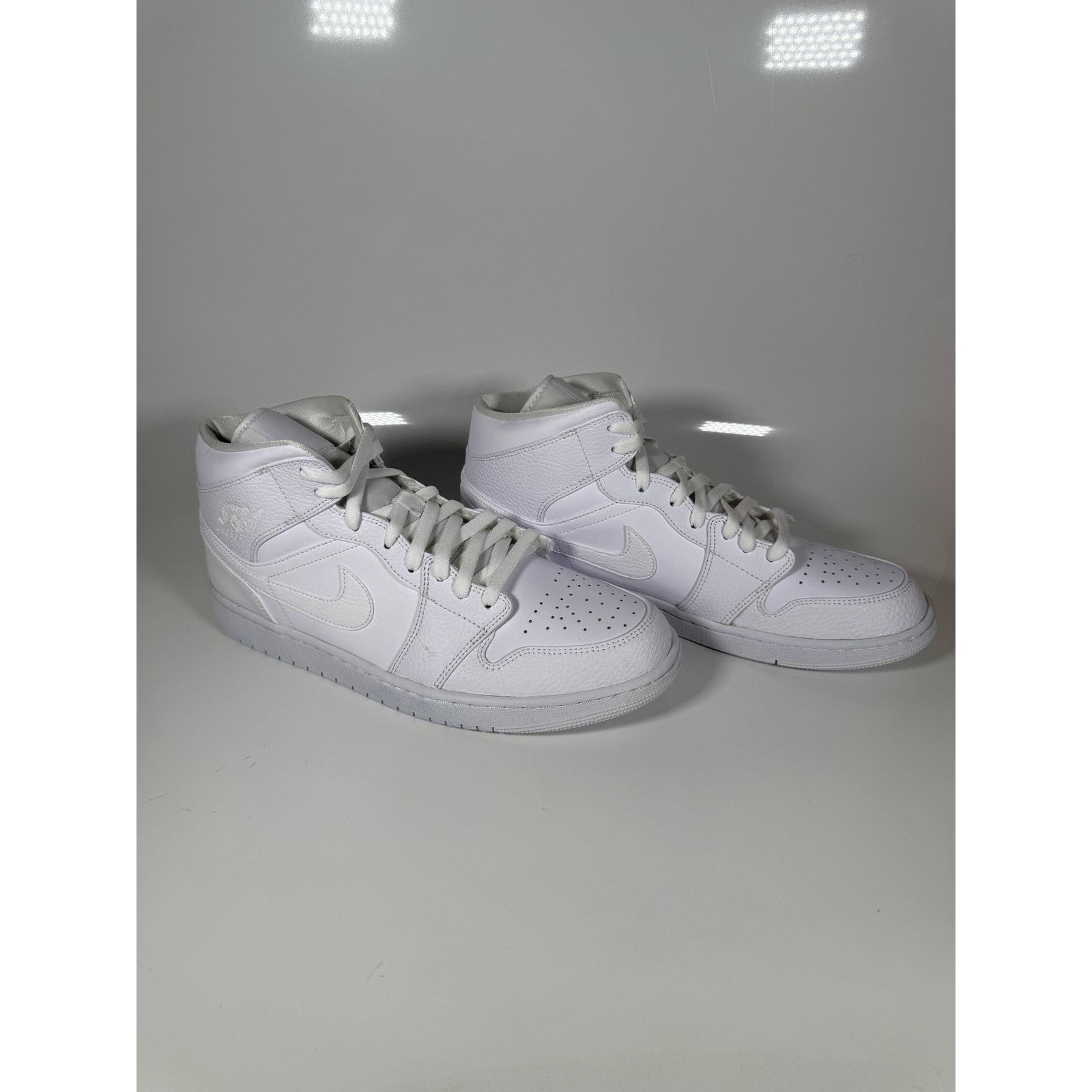 Nike Men’s Nike Air Jordan 1 Mid Triple White 554724-130 size 13 Size US 13 / EU 46 - 3 Thumbnail