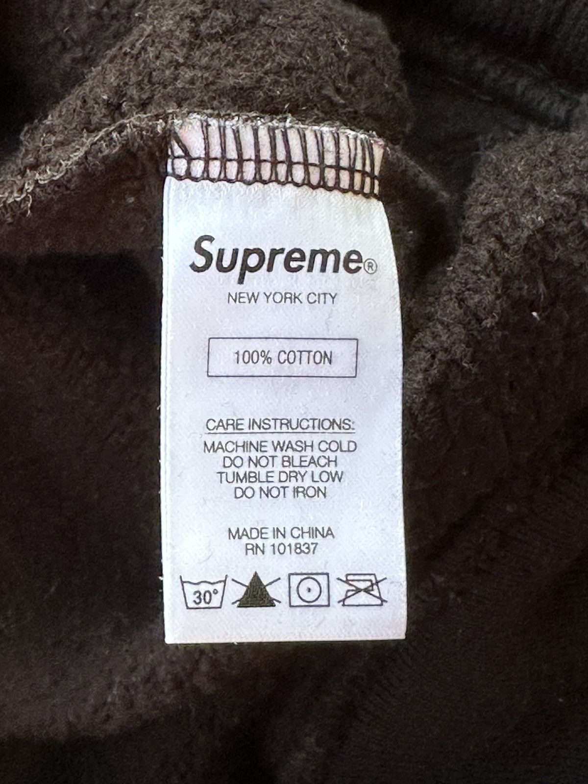 Supreme Supreme Contrast Embroided Hoodie Size US M / EU 48-50 / 2 - 5 Thumbnail