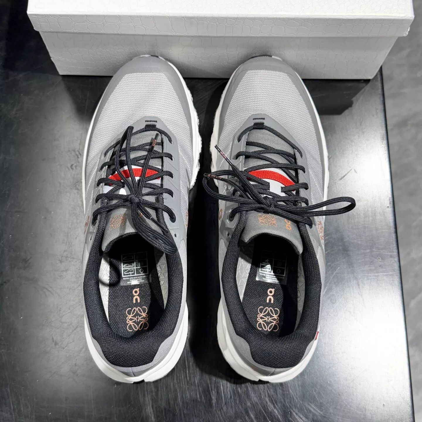 Loewe LOEWE x On Running Sneakers Gray 99 New Size 41 Size US 8 / EU 41 - 7 Thumbnail