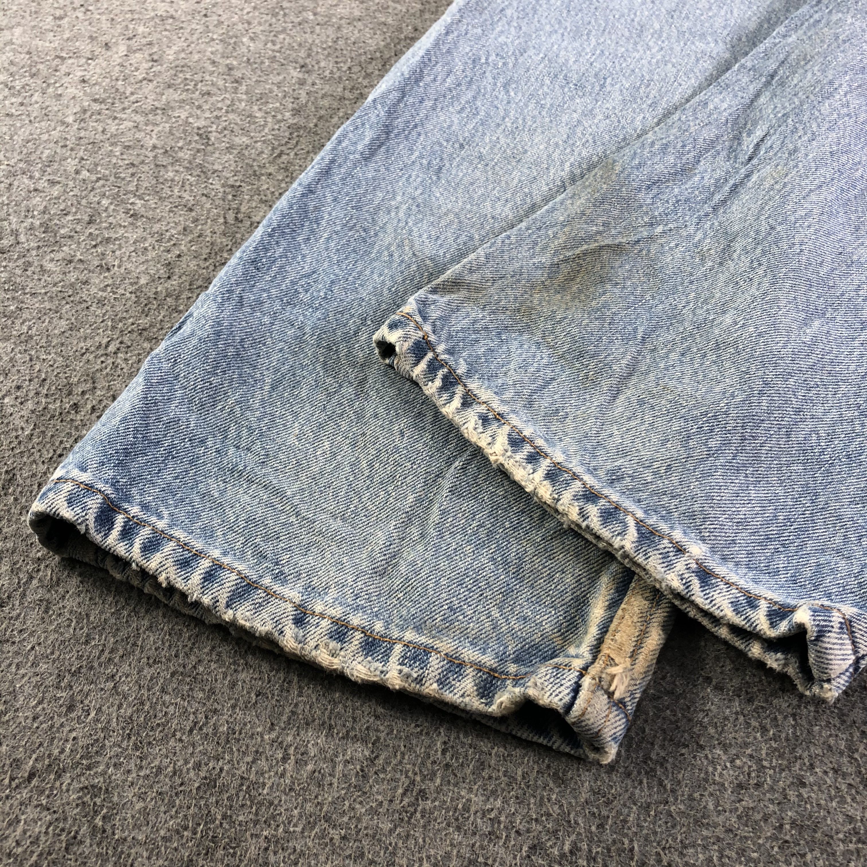 Levi's Vintage 90s Blue Wash Levis 505 Jeans-J3332 Size US 33 - 6 Thumbnail
