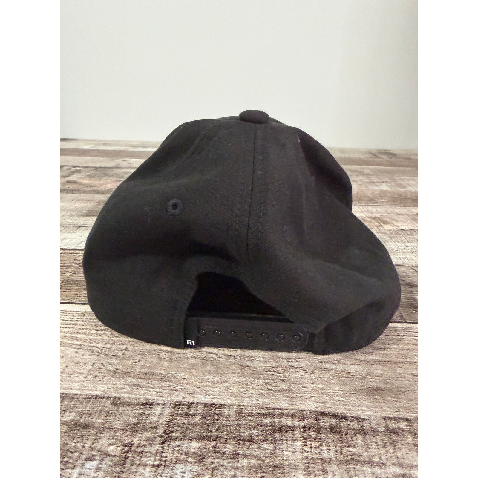 TravisMathew TravisMathew Black and White Snapback Hat Size ONE SIZE - 4 Thumbnail