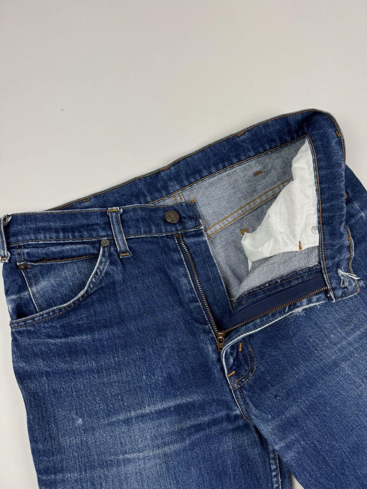 Levi's 80’s Vintage Levi’s 620-0217 Distressed Orange Tab Jeans Size US 34 / EU 50 - 9 Thumbnail