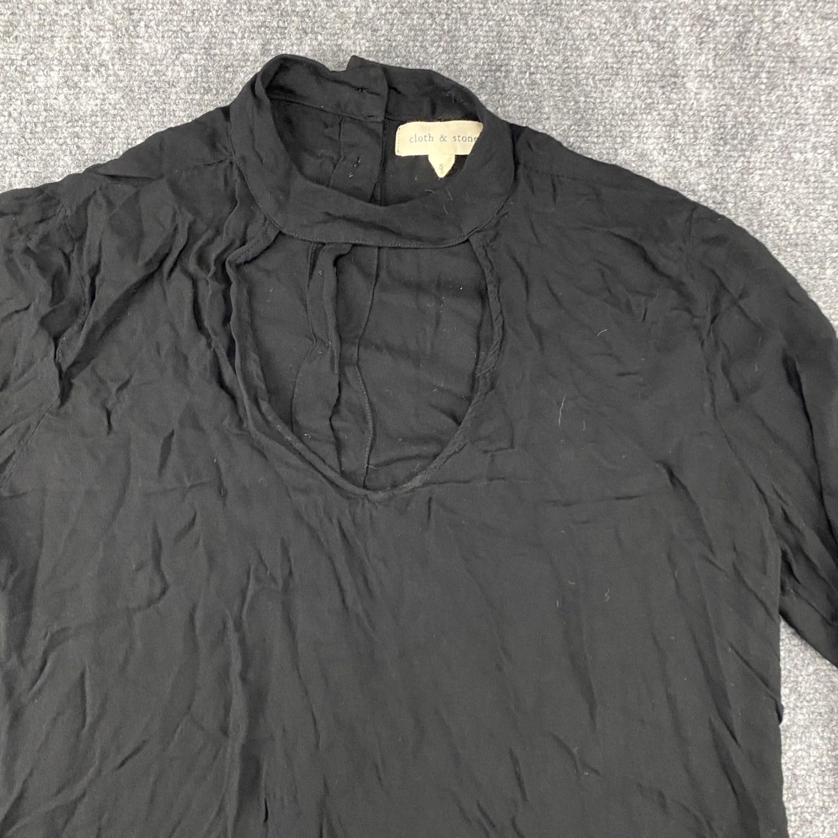 CLOT cloth & stone Shirt Womens Small Keyhole Long Sleeve Button Back C1669-534-302 Size S / US 4 / IT 40 - 2 Thumbnail